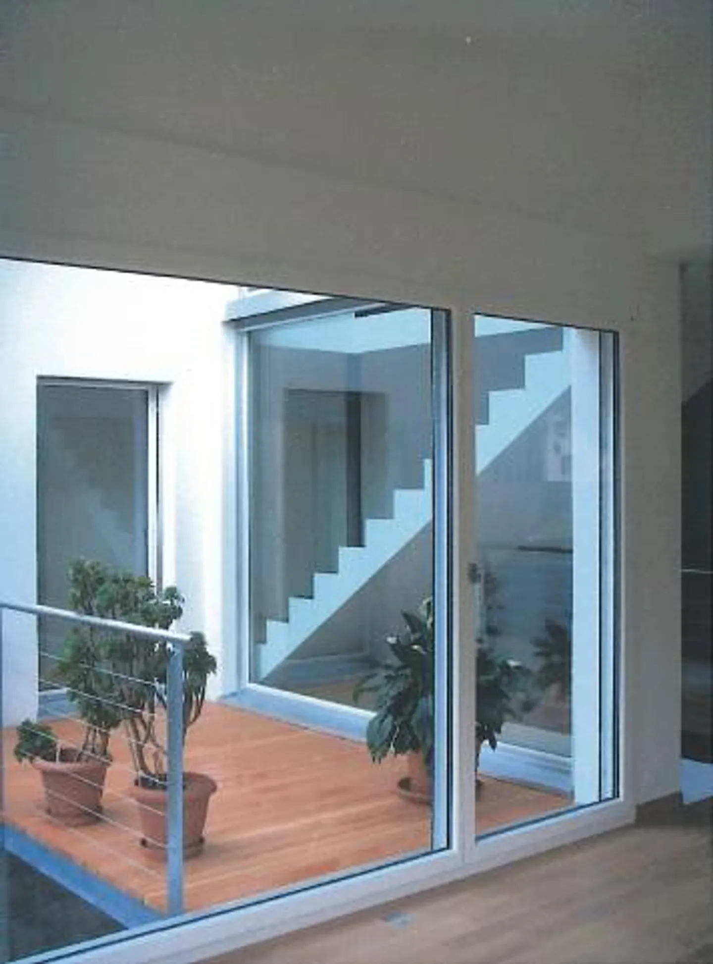 Single-family house in a quiet location - Photo 2 of 3