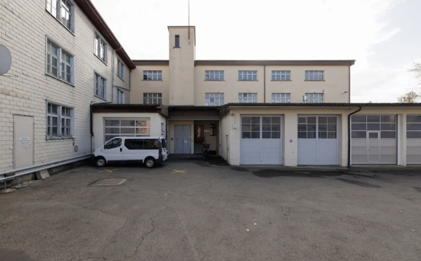 Immeuble mixte à louer - Photo 8 sur 9