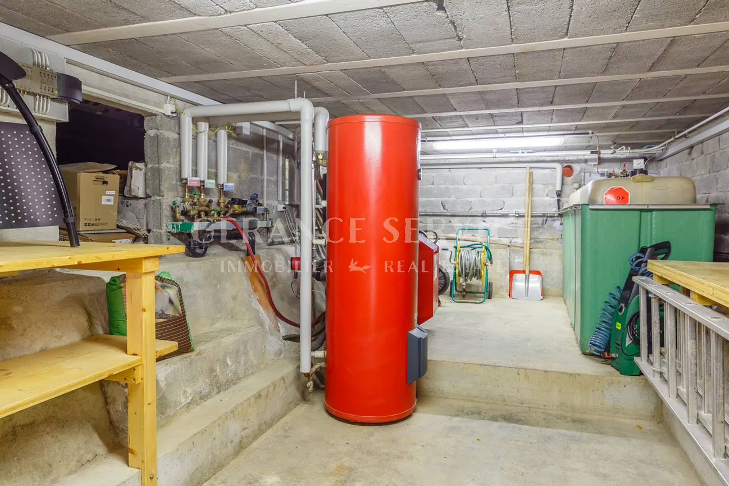 In Paradise - Photo 21 of 25