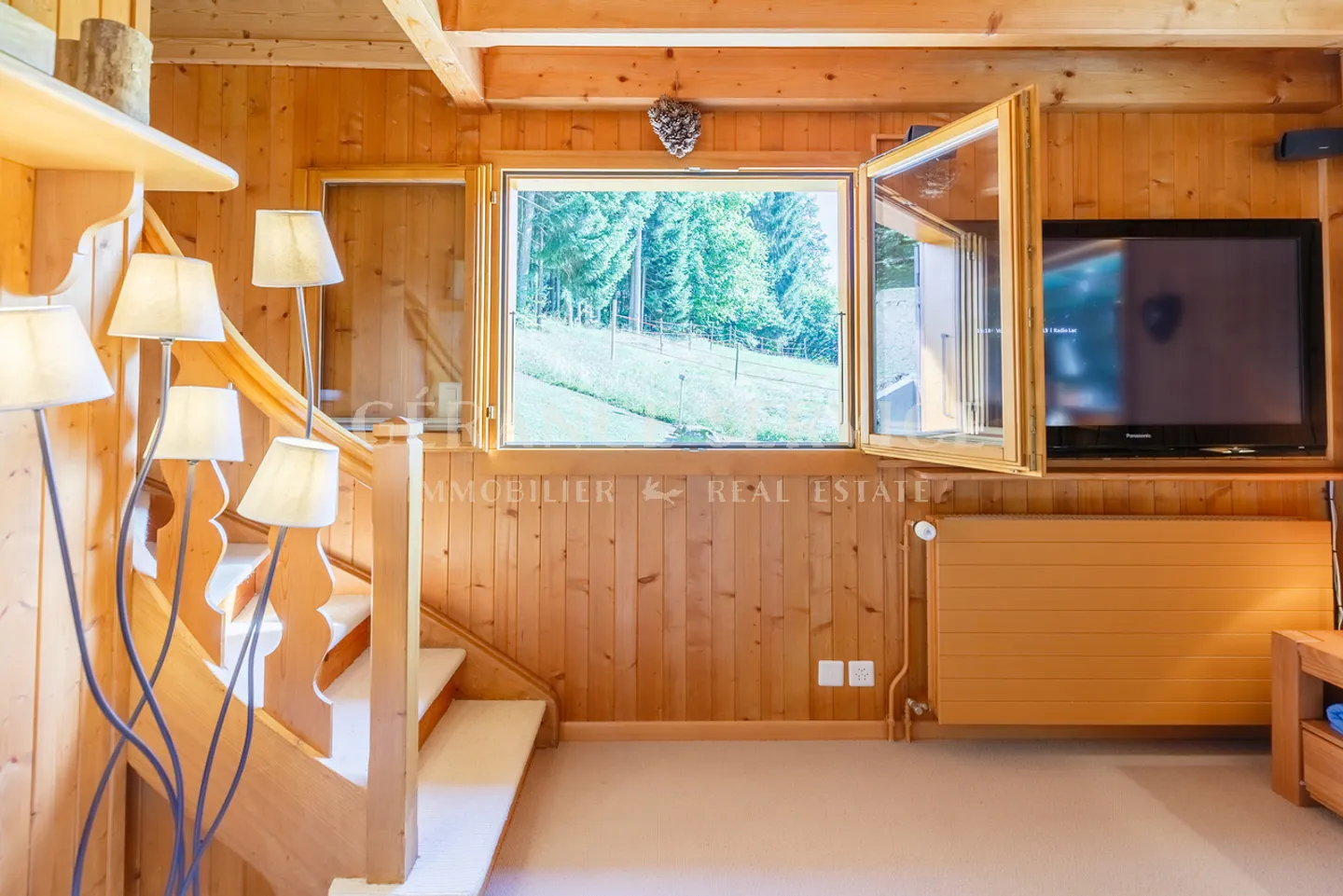 In Paradise - Photo 10 of 25