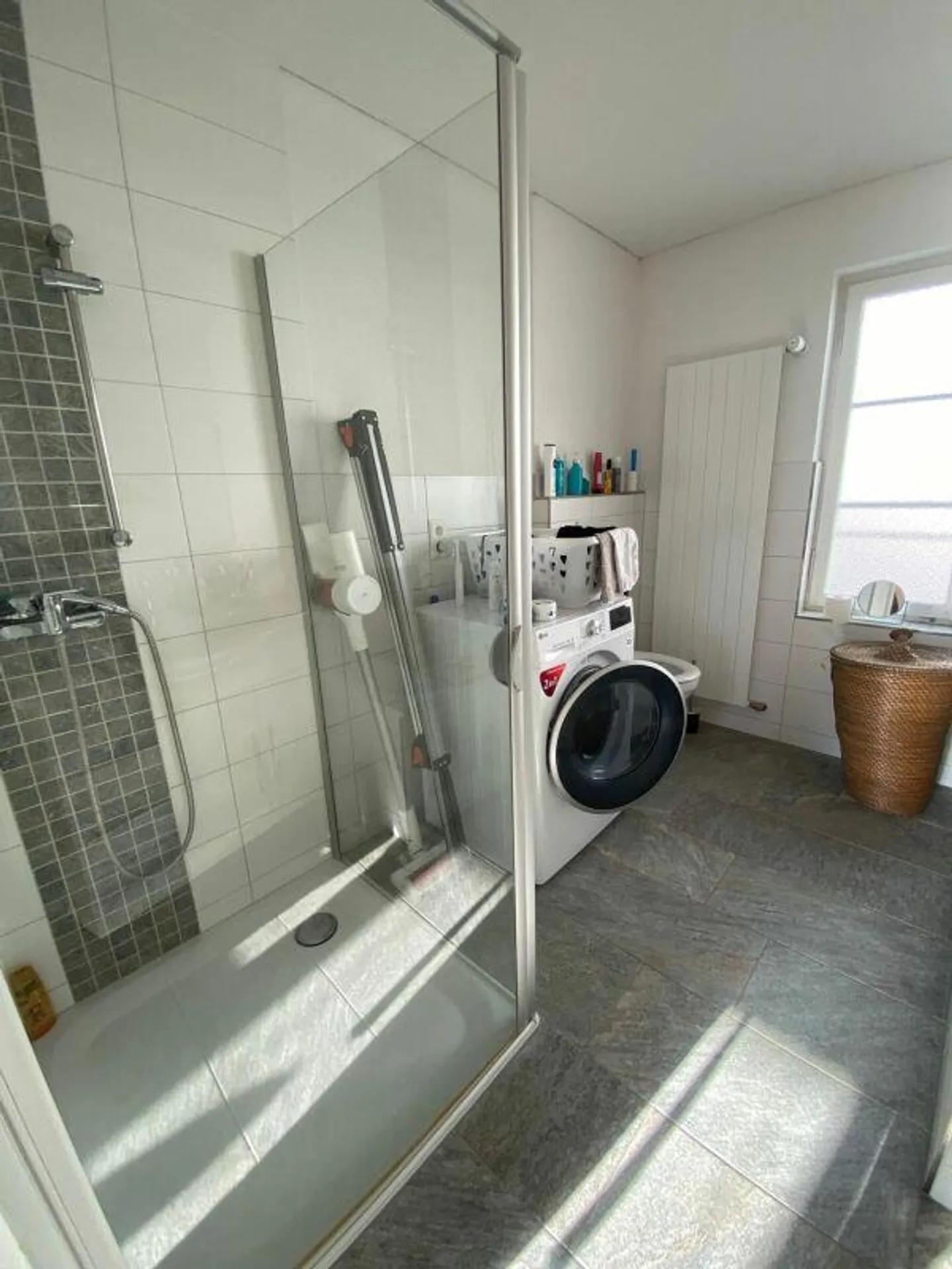 Frisch renovierte 2-Zi.-Maisonette-WG in Altstätten - Photo 8 sur 9