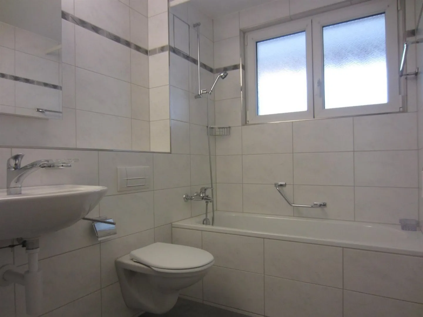 Charming 3-room apartment in Münchenstein - Photo 7 of 8