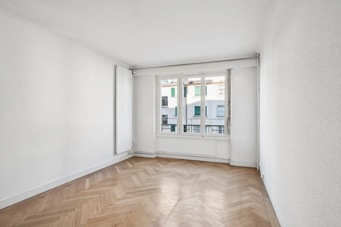 Exceptional fully renovated apartment in Saint-Jean - Photo 2 of 5