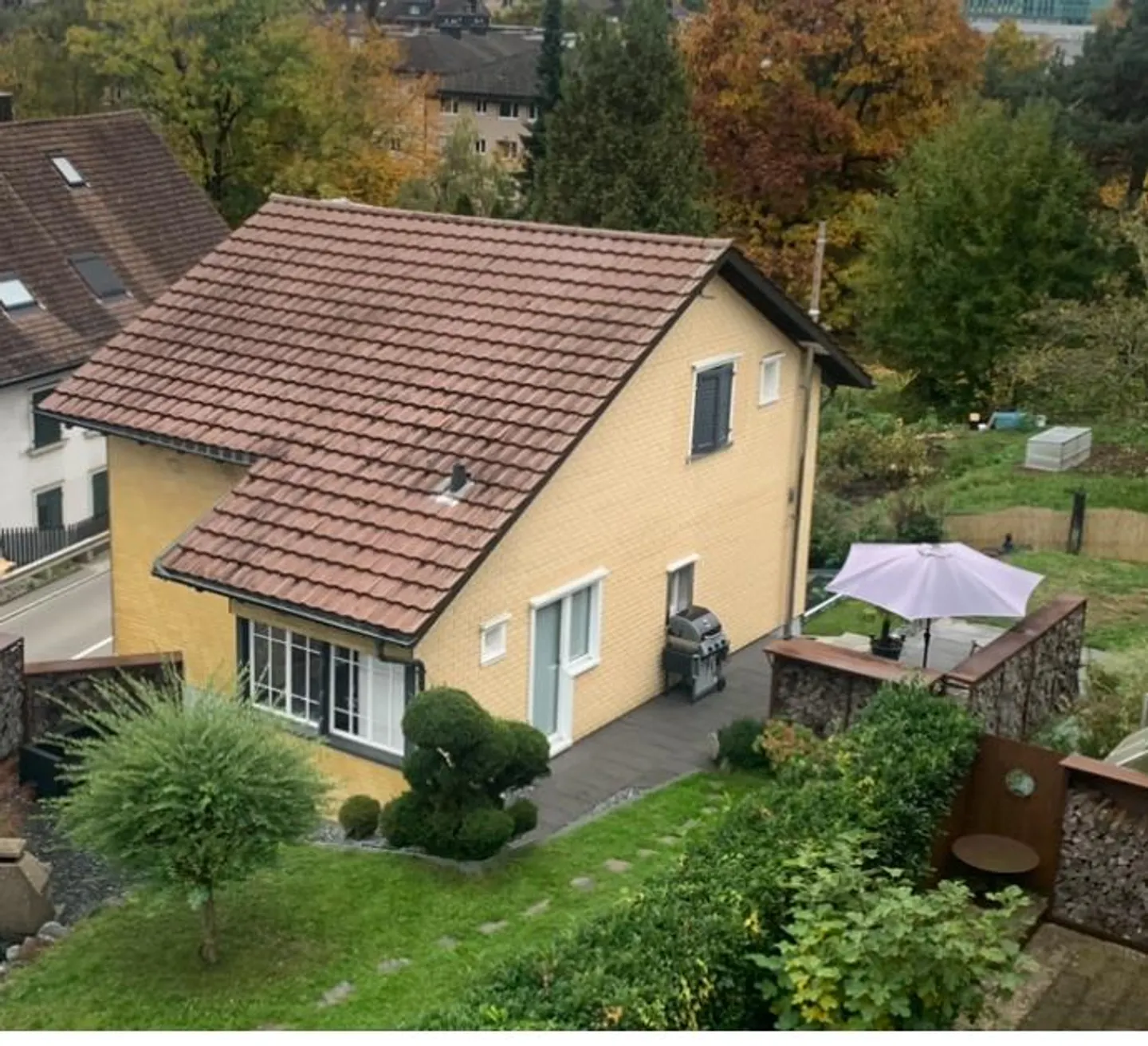 Charming 4-Room House with Garden and Hobby Room - Photo 1 of 10