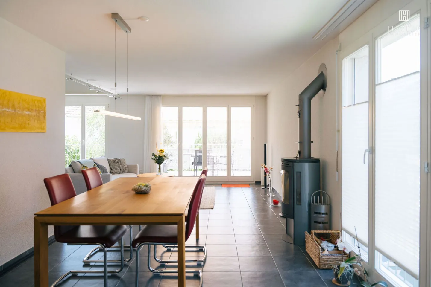 4½-Room Maisonette Apartment on 3 Floors between Lake and Mountains - Photo 6 of 11