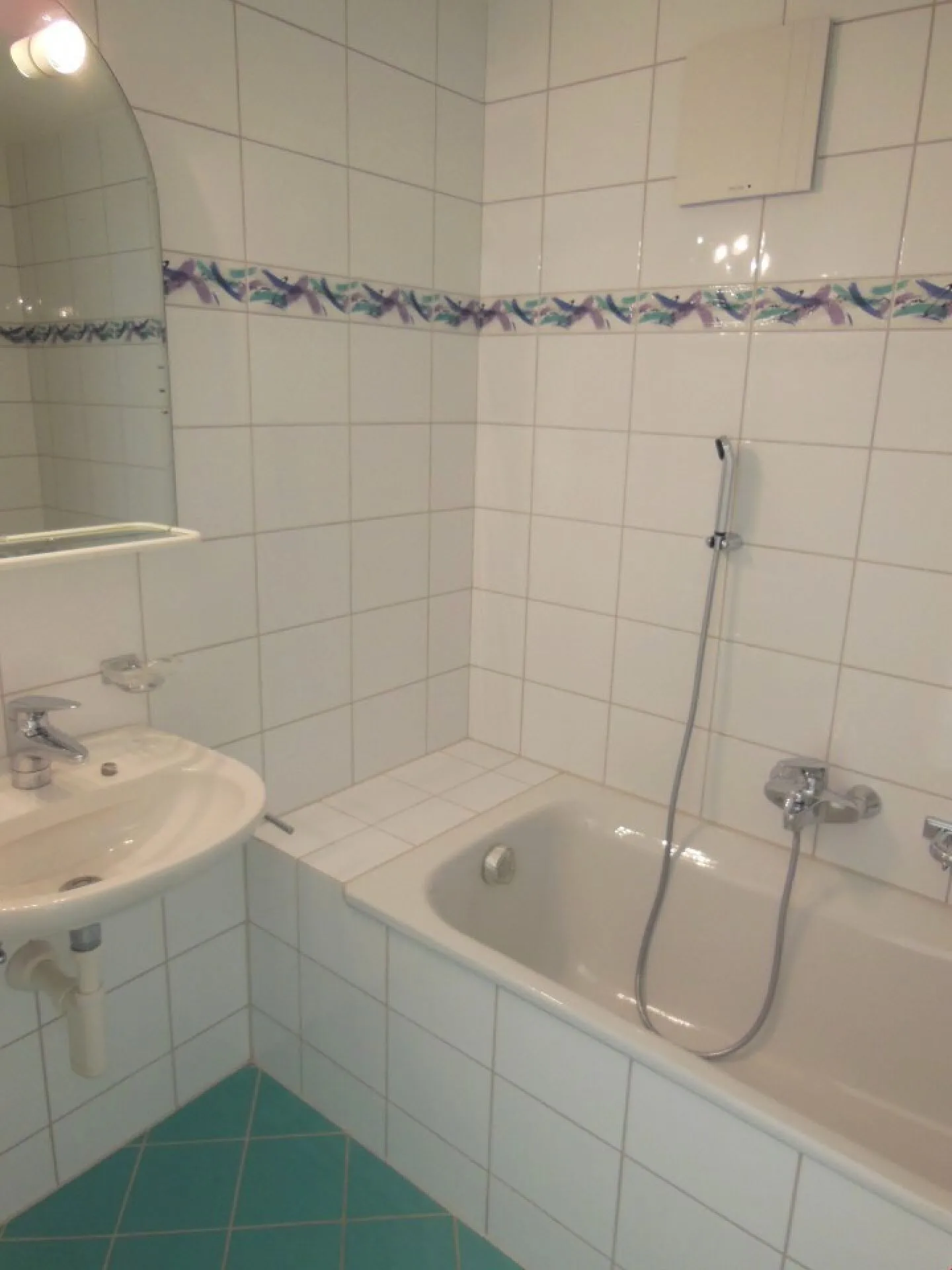 Bell'appartamento giardino di 3,5 locali a Lupfig - Foto 7 di 8