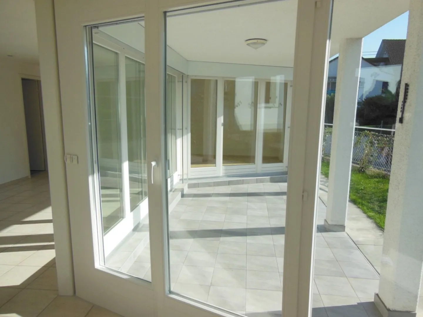 Bell'appartamento giardino di 3,5 locali a Lupfig - Foto 2 di 8