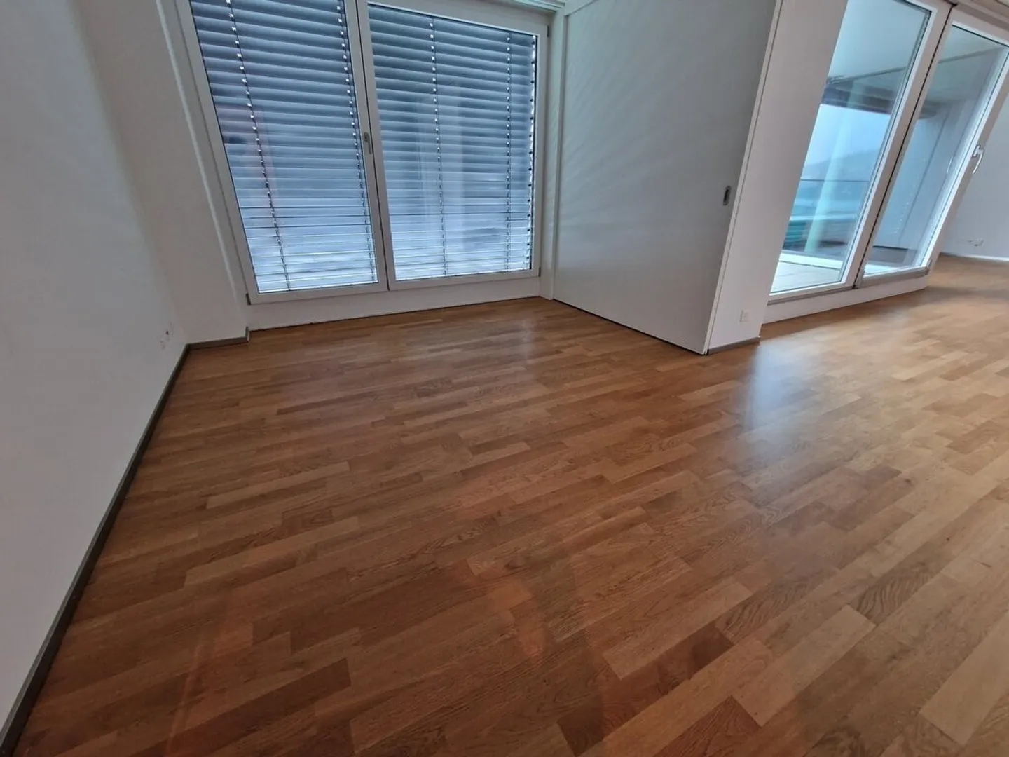 Appartamento in città direttamente sul lago - Foto 6 di 7