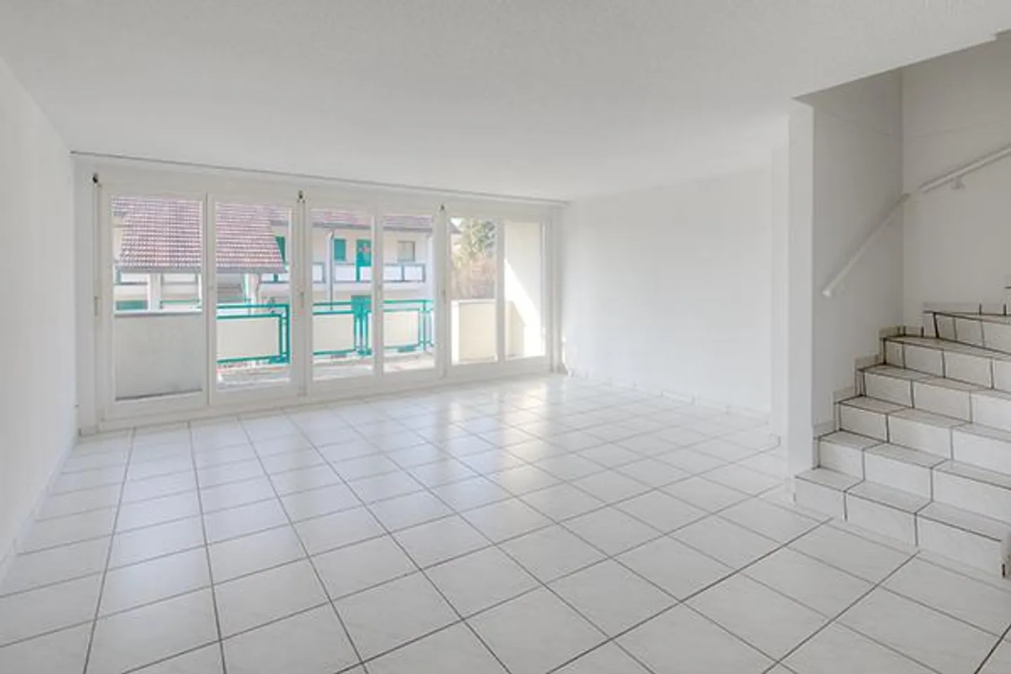 Geräumiges Duplex mit großen Balkonen - Foto 3 von 10