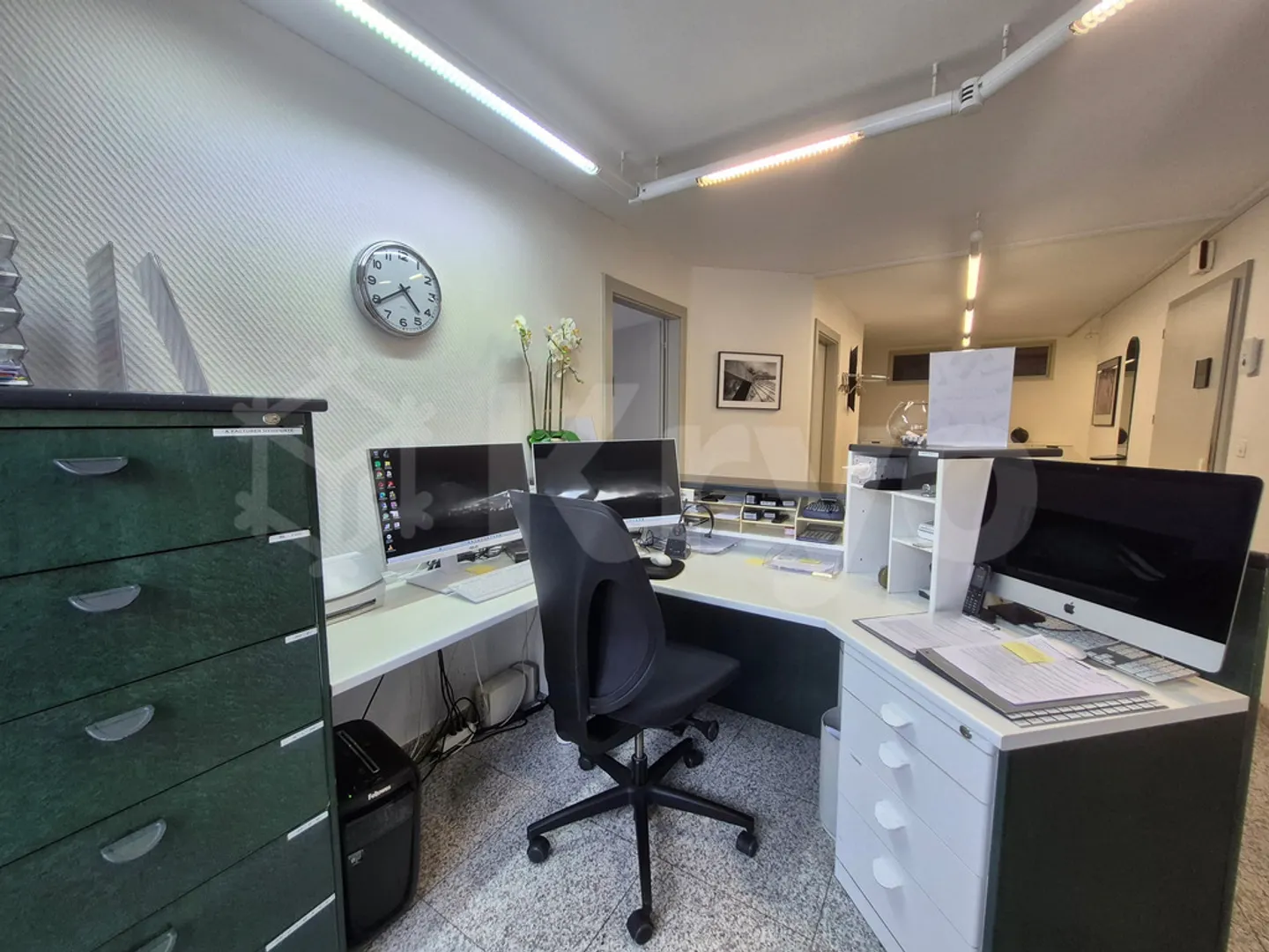 Geräumiges Büro mit Terrasse - Foto 1 von 10