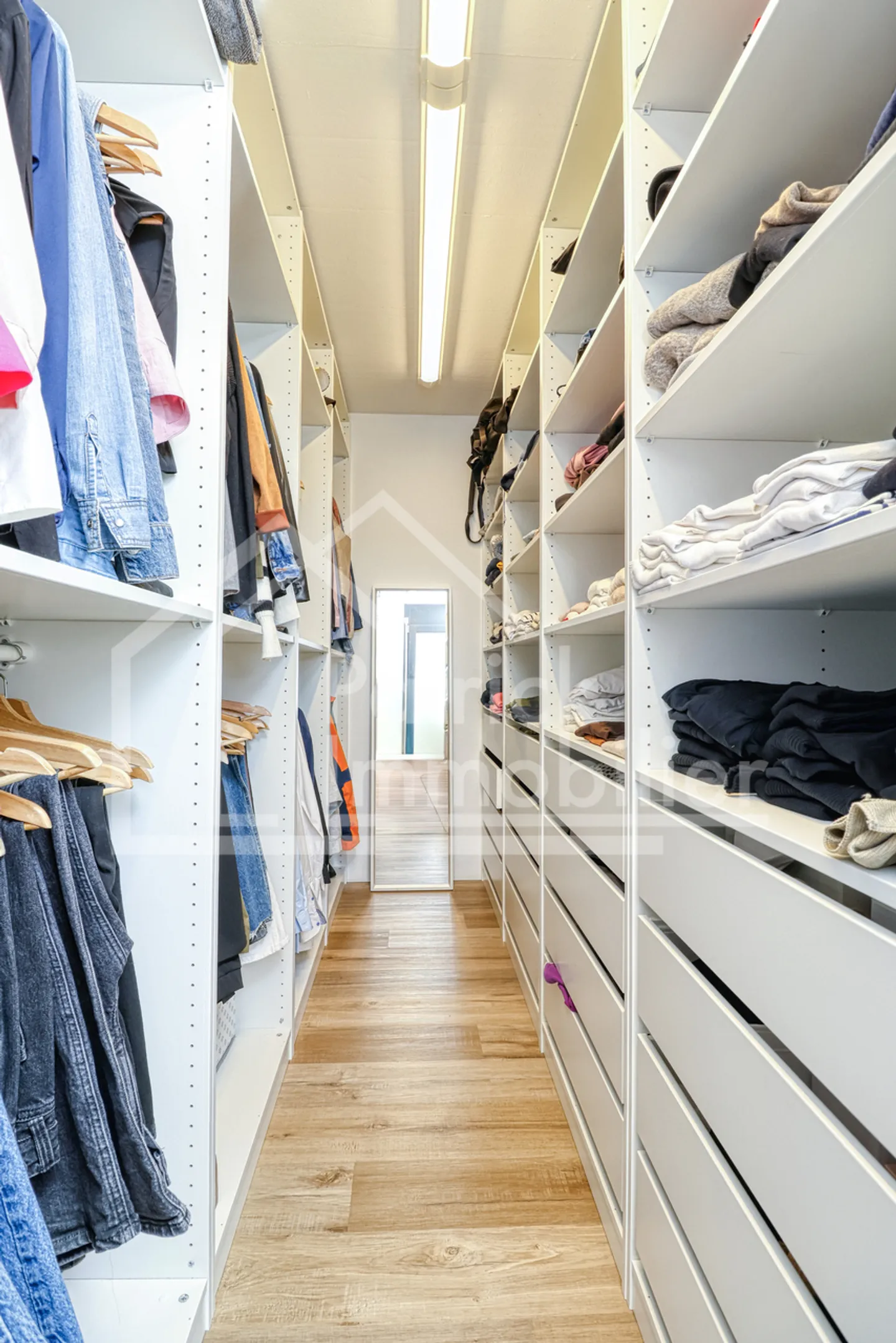 Architektenvilla mit Pool - 7,5 Zimmer in Autigny - Foto 12 von 15