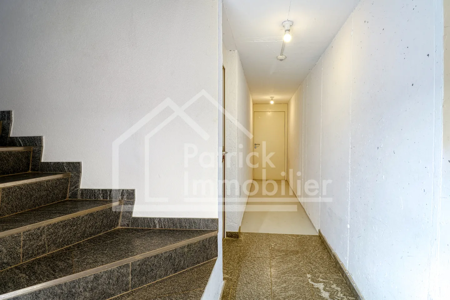 Architektenvilla mit Pool - 7,5 Zimmer in Autigny - Foto 13 von 15