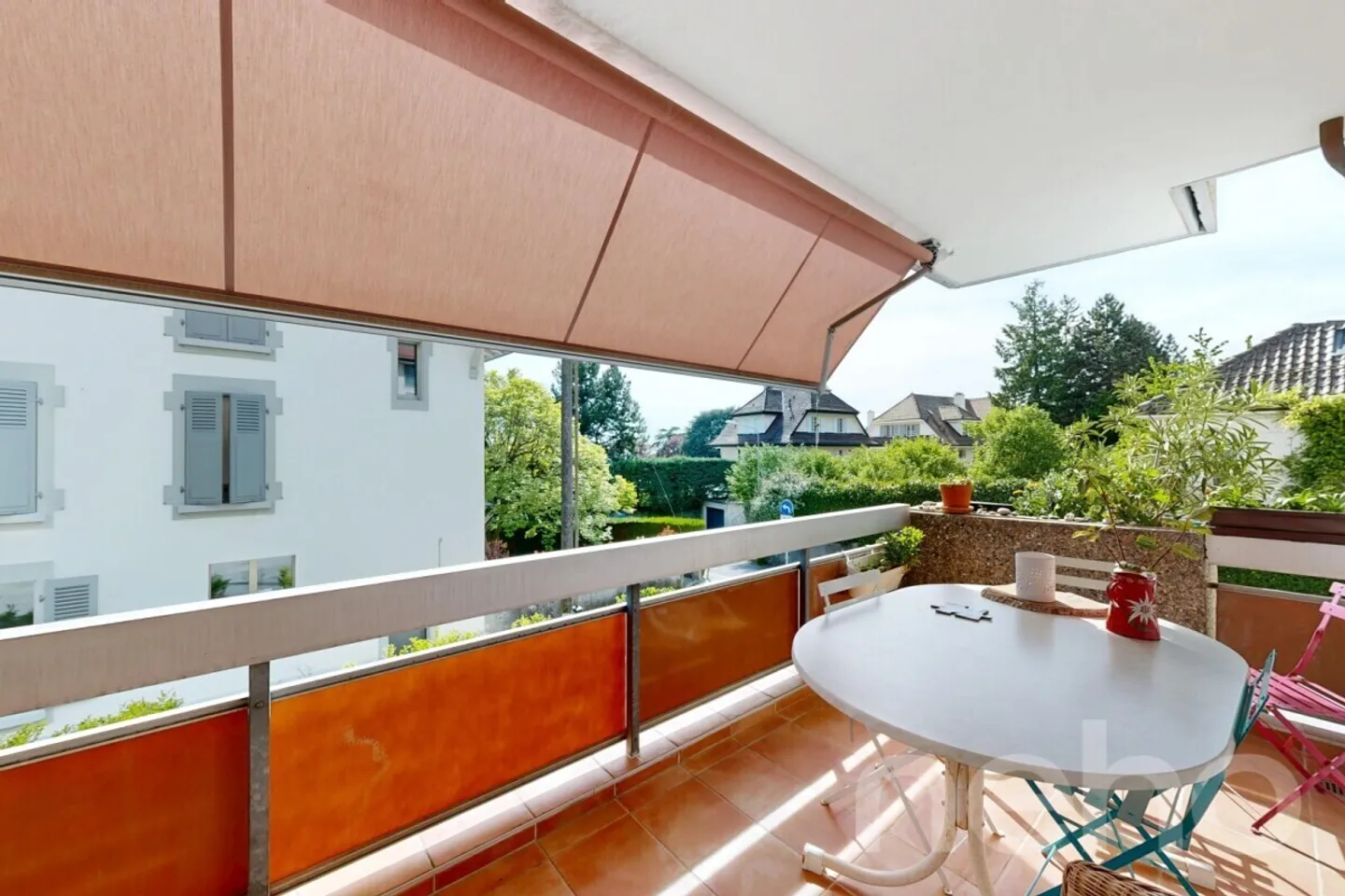 Beautiful 4.5-room apartment in absolute calm in Chailly - Photo 4 of 12