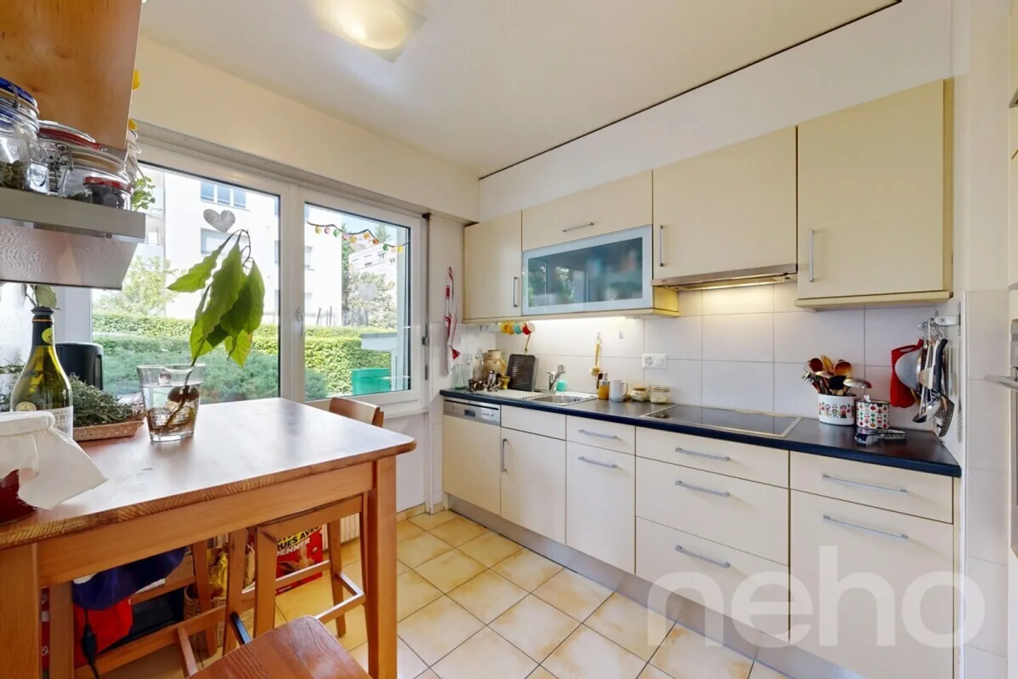 Beautiful 4.5-room apartment in absolute calm in Chailly - Photo 7 of 12