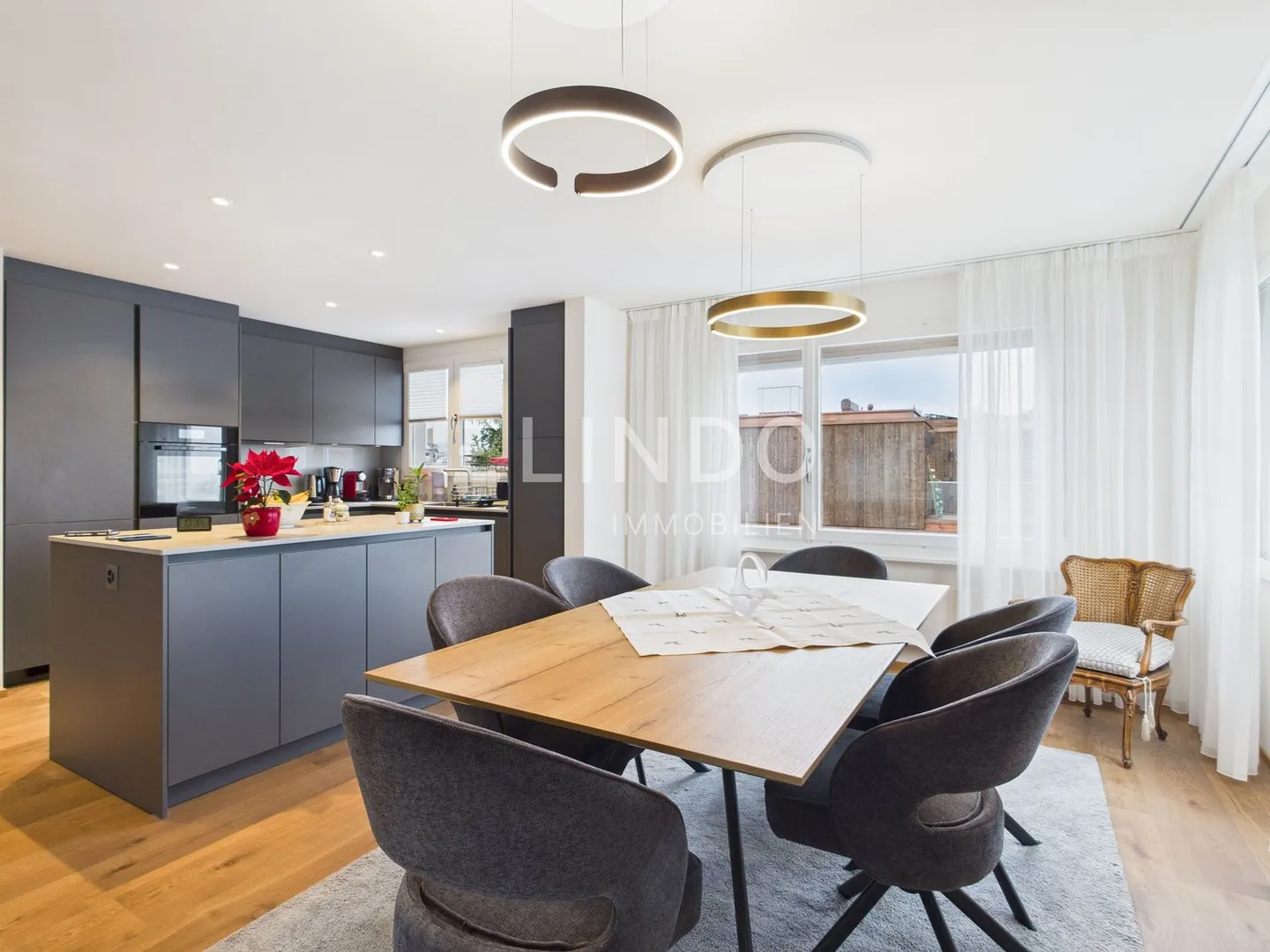 Renovierte Gartenwohnung mit Seesicht - Foto 2 von 11