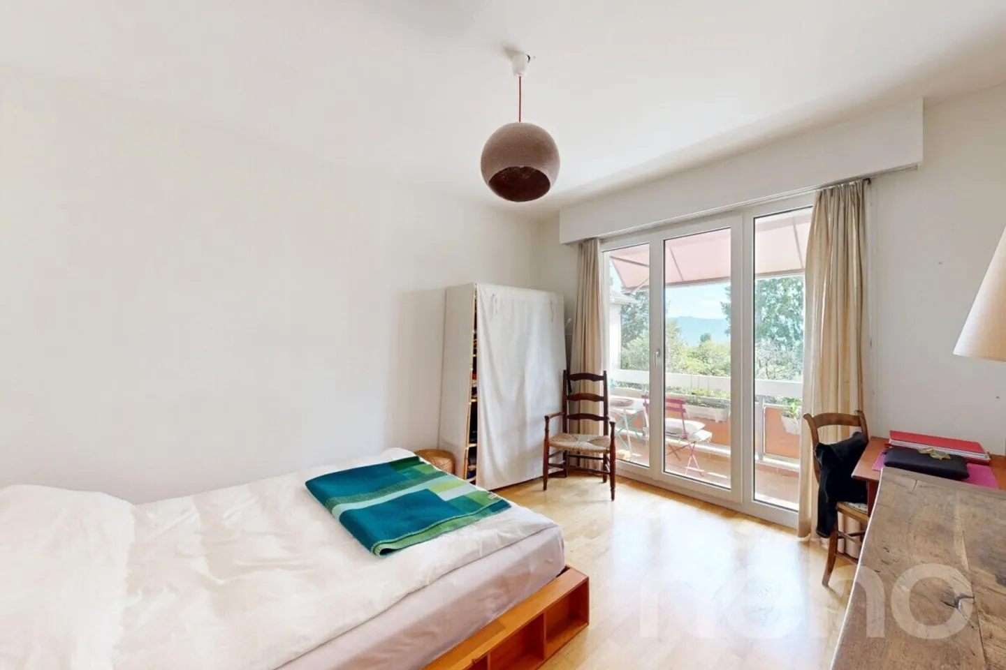 Beautiful 4.5-room apartment in absolute calm in Chailly - Photo 10 of 12