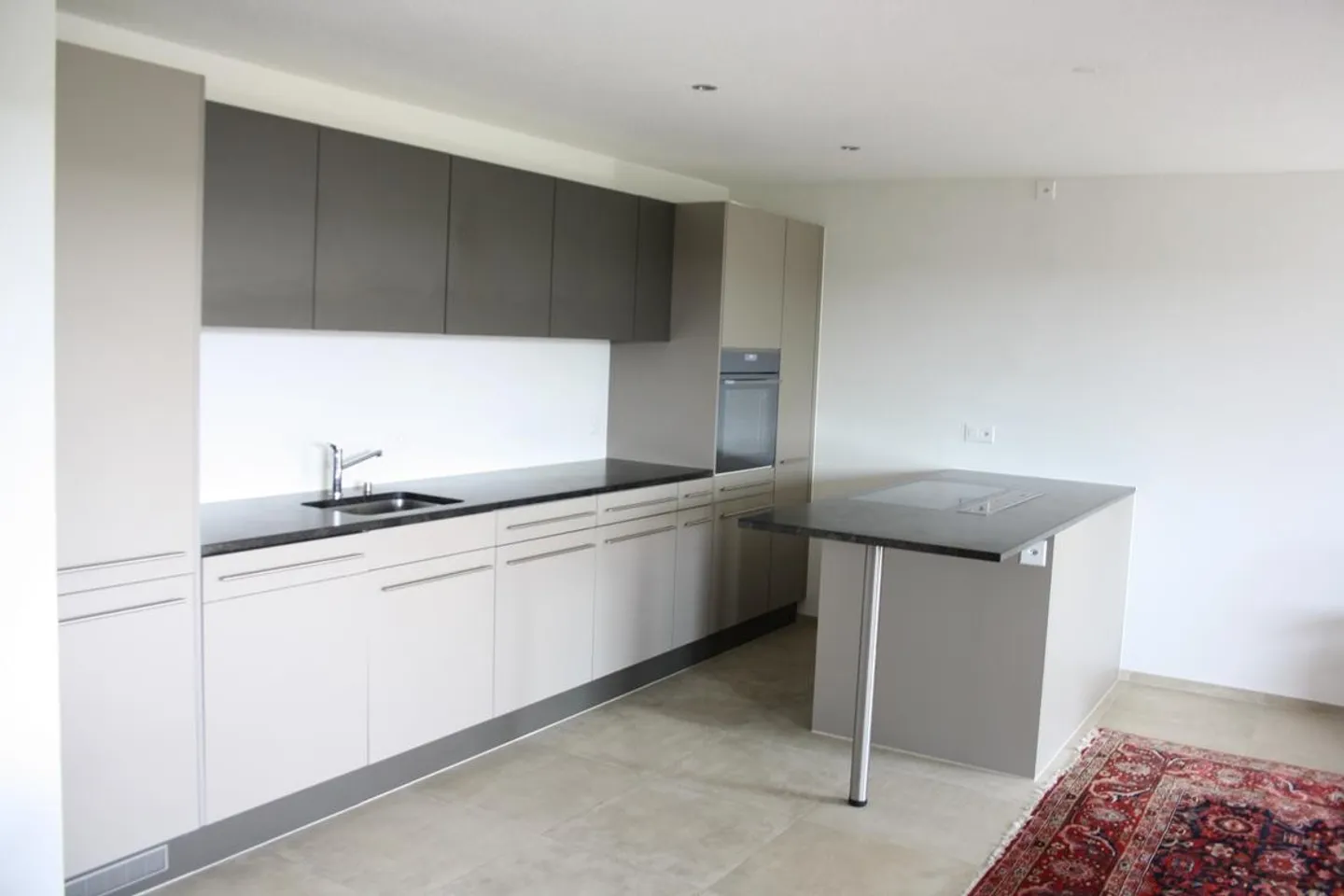 Appartement 2,5 pièces - Photo 1 sur 4