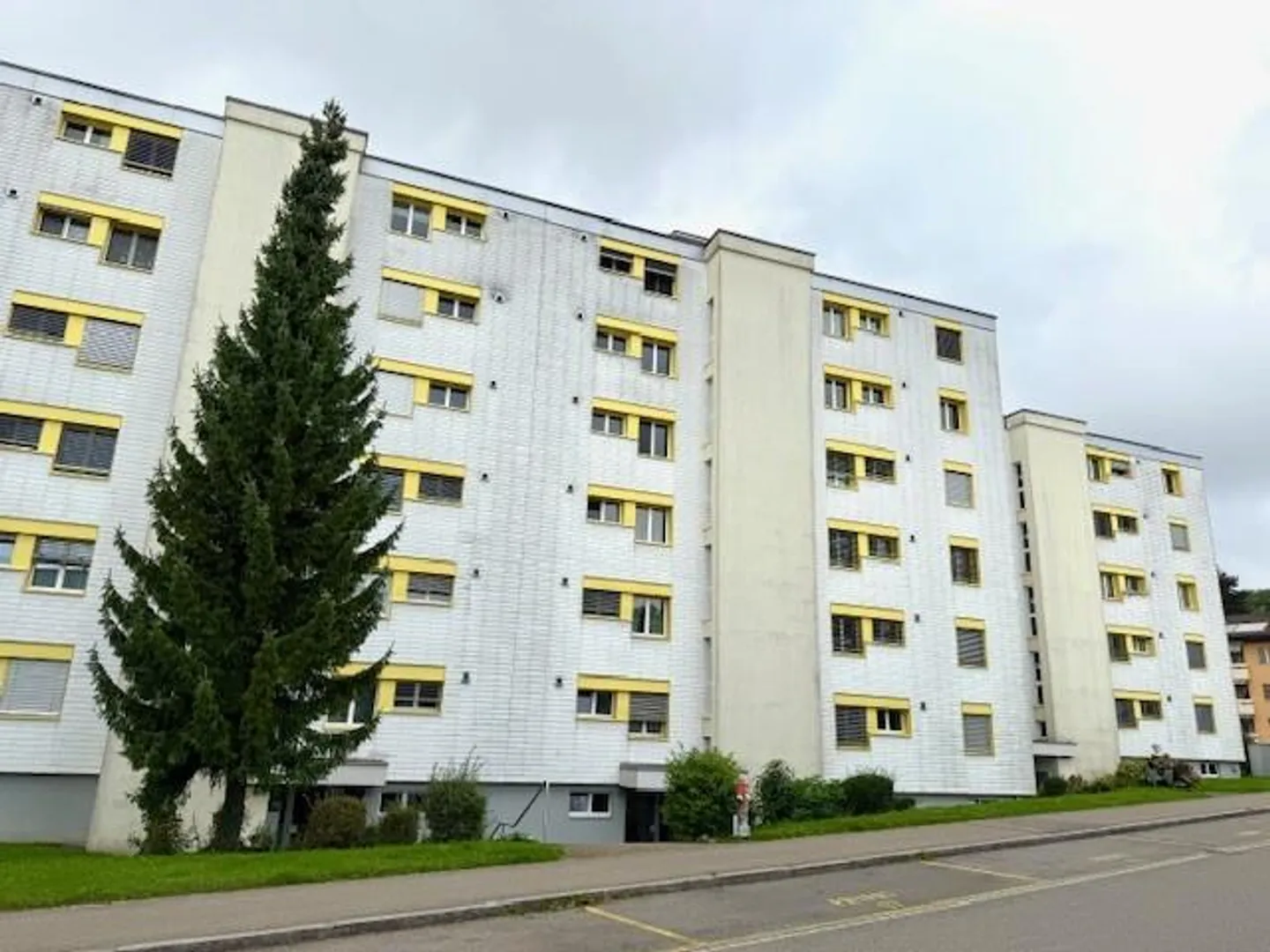 Parking space in underground garage - available immediately - Photo 1 of 1