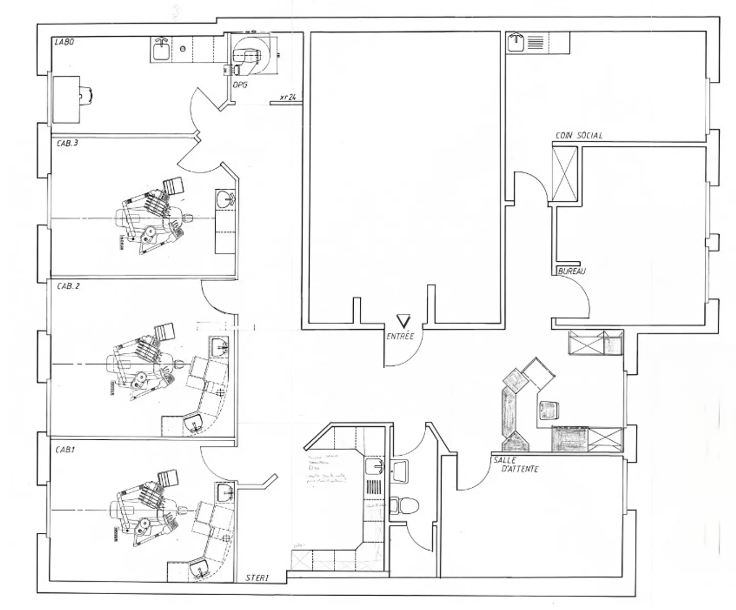 Geräumiges Büro mit Terrasse - Foto 9 von 10