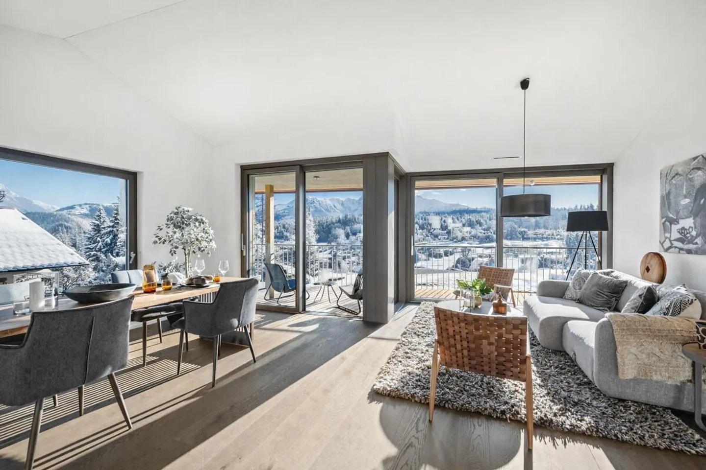 New Roof Holiday Apartment with Beautiful Mountain Panorama in Flims - Photo 1 of 4