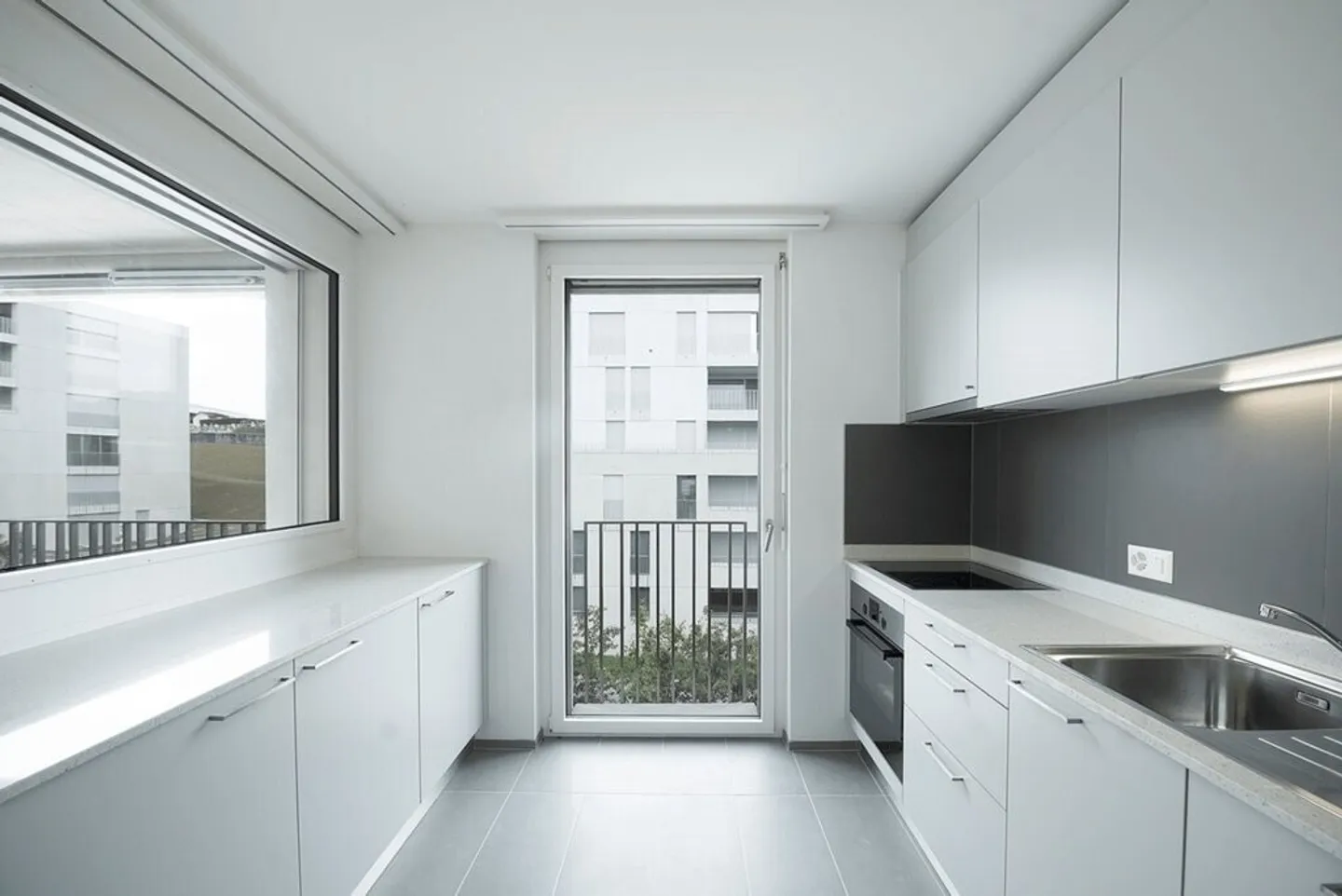 Ampio appartamento di 3,5 locali al 4° piano - Foto 2 di 7