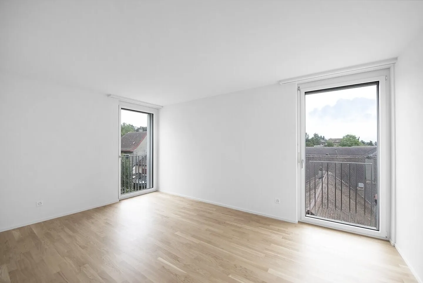 Ampio appartamento di 3,5 locali al 4° piano - Foto 4 di 7