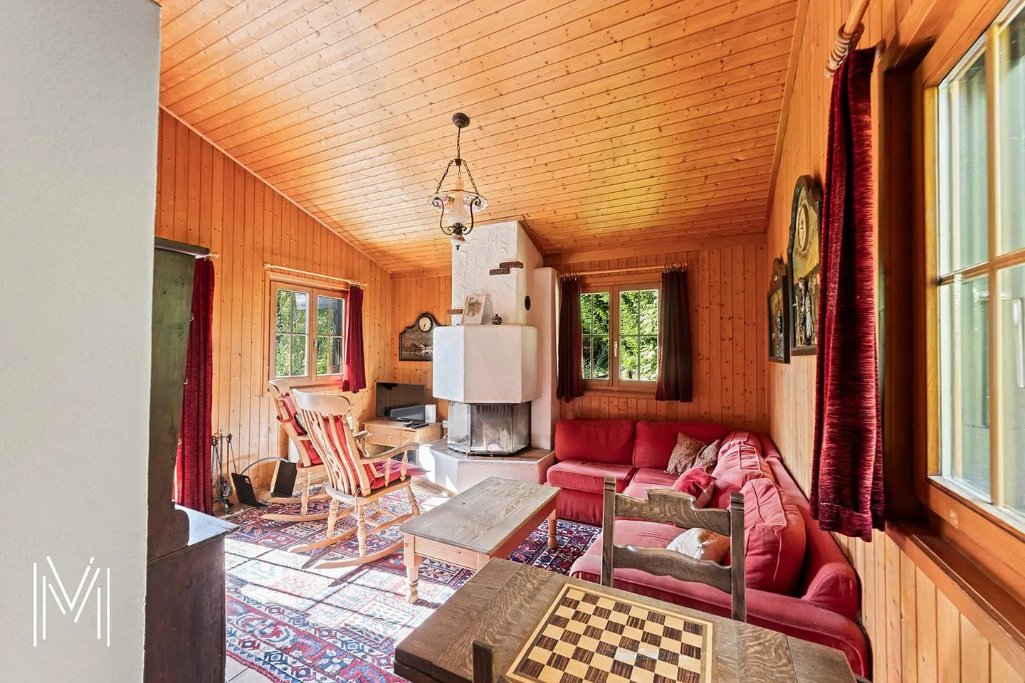 A haven of peace at the foot of Moléson? 4.5-room chalet in the heart of nature - Photo 4 of 19