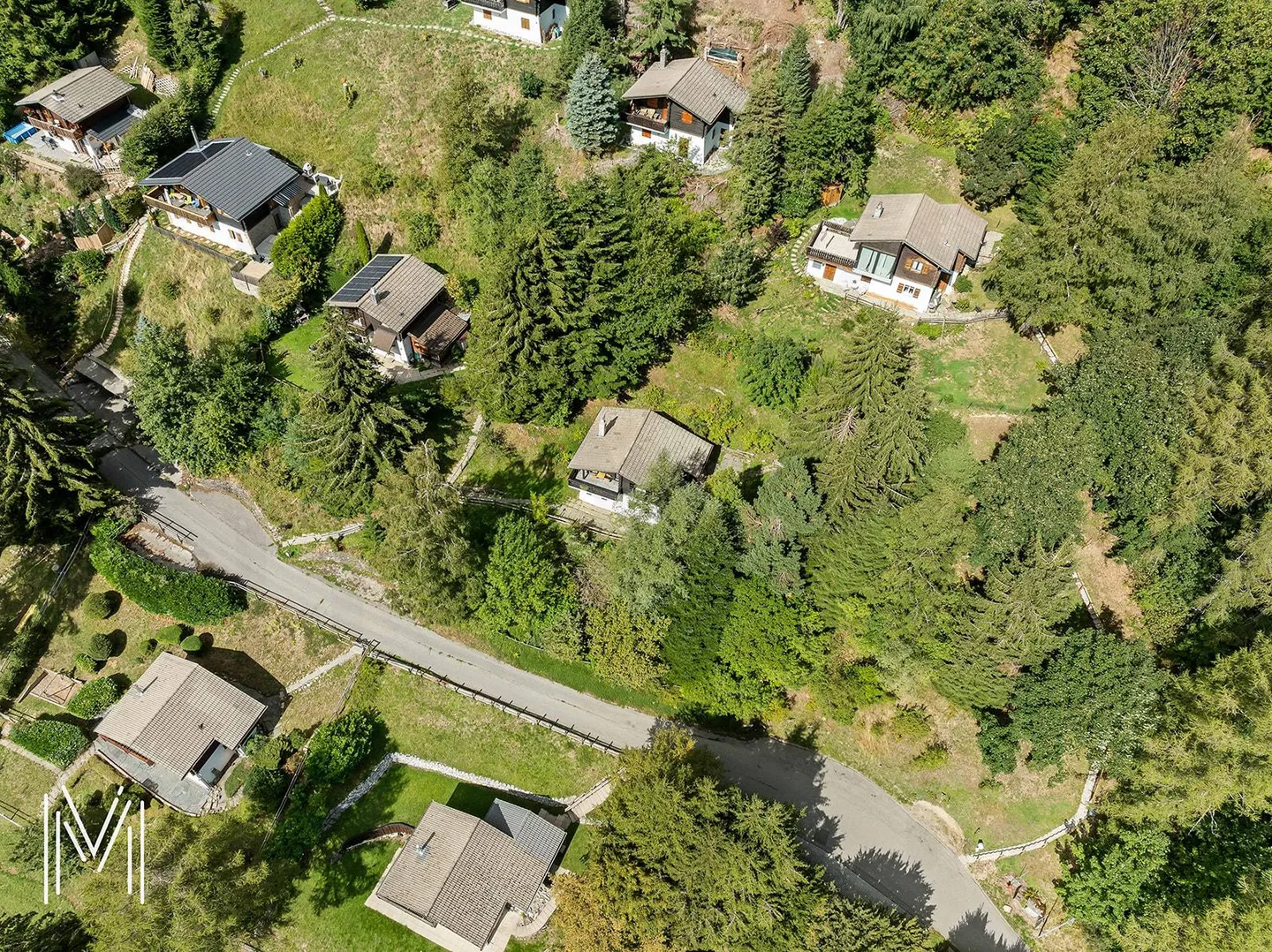 A haven of peace at the foot of Moléson? 4.5-room chalet in the heart of nature - Photo 15 of 19