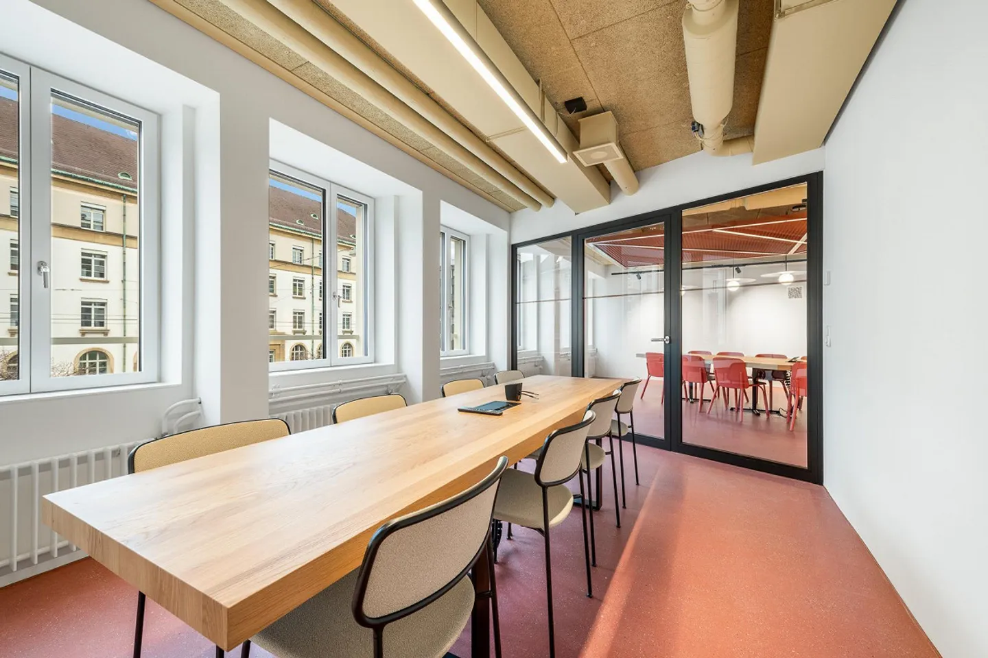 Plug & Work Offices at SBB Station (37–52 m²), incl. Community & Gym - Photo 7 of 25