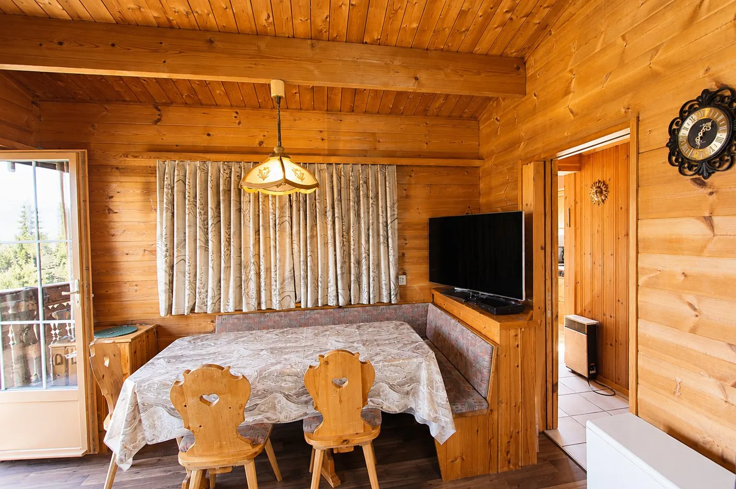 Chalet Charmant avec Vue sur Montagne - Photo 6 sur 12