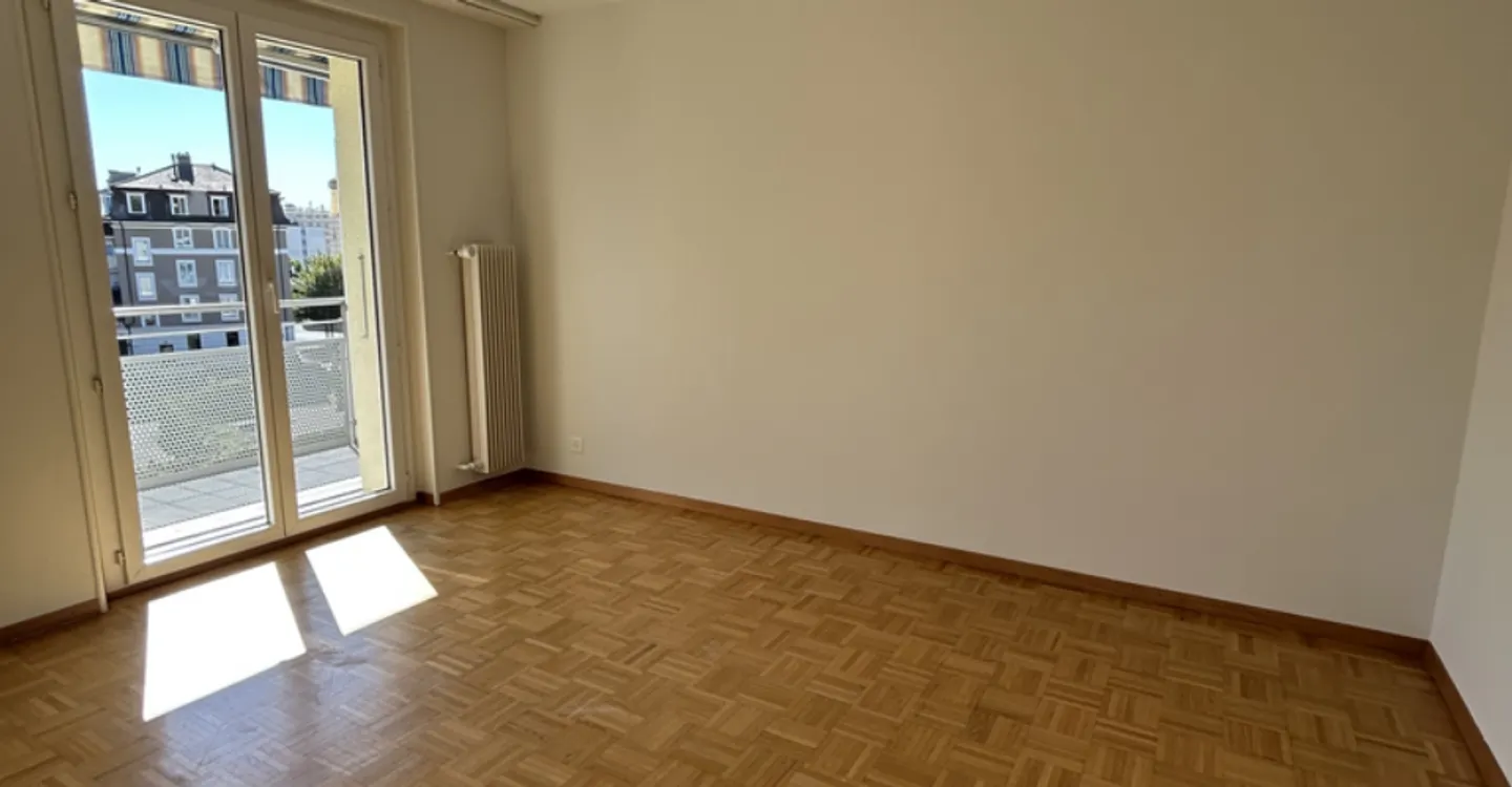 To seize - 2.5 room apartment in Crissier - Photo 4 of 9