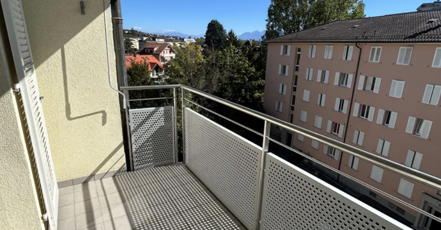 To seize - 2.5 room apartment in Crissier - Photo 9 of 9