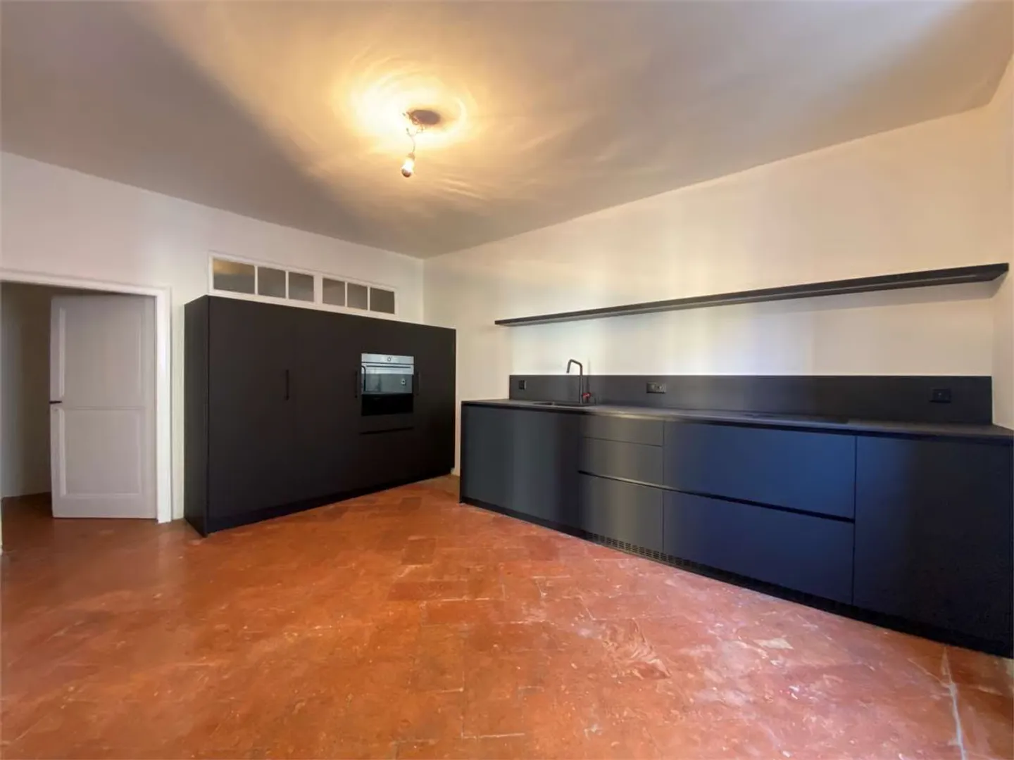 Casa storica di pregio 5,5 locali in affitto a Riva San Vitale - Photo 5 of 12
