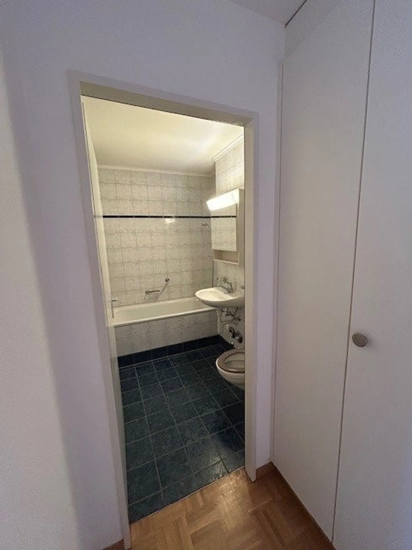 1.5-room apartment on the 6th floor in Vevey - Photo 3 of 4