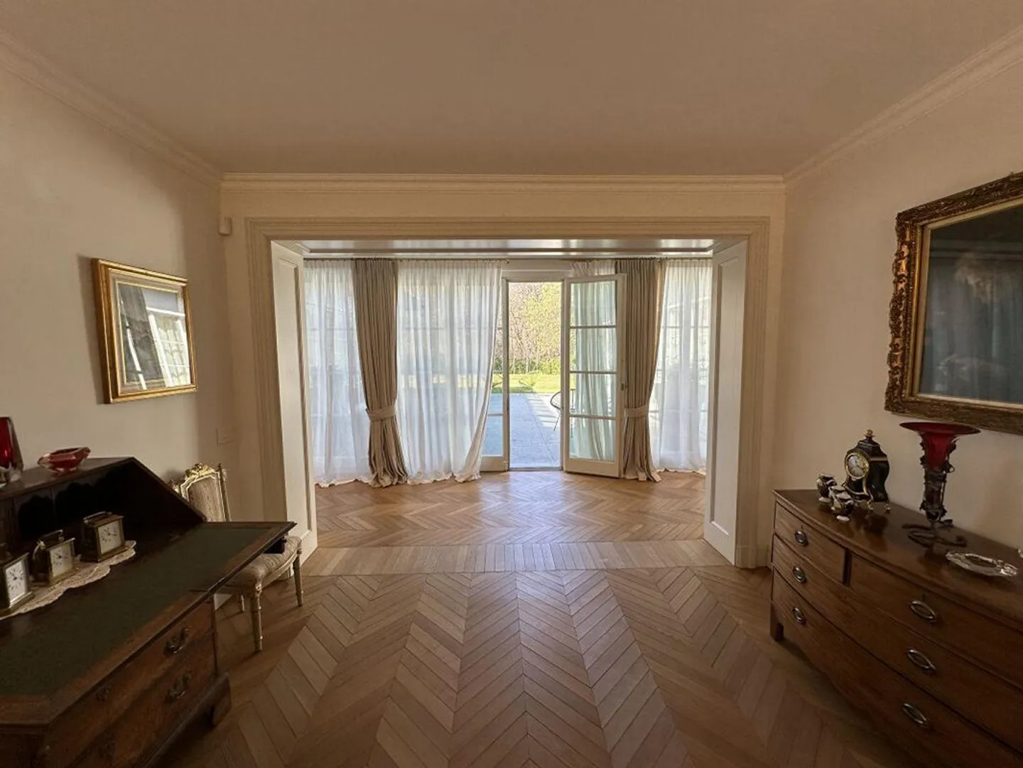 A Magical Retreat by the Lake in the Heart of Ticino - Photo 2 of 6