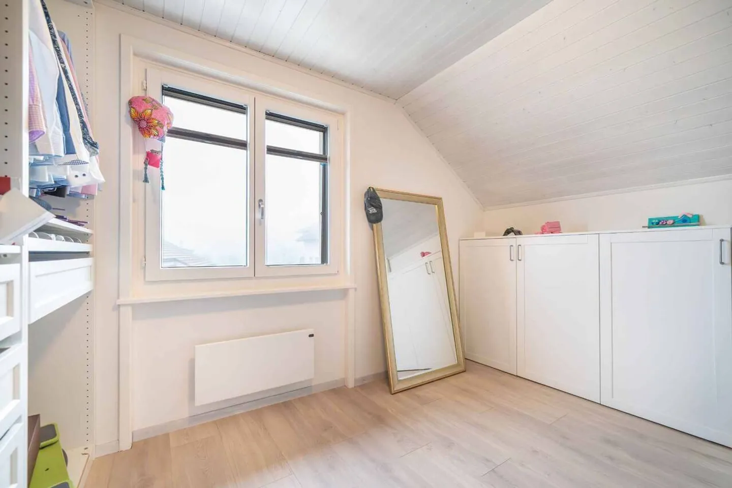 Einzelvilla mit Terrasse und Garten - Foto 5 von 12