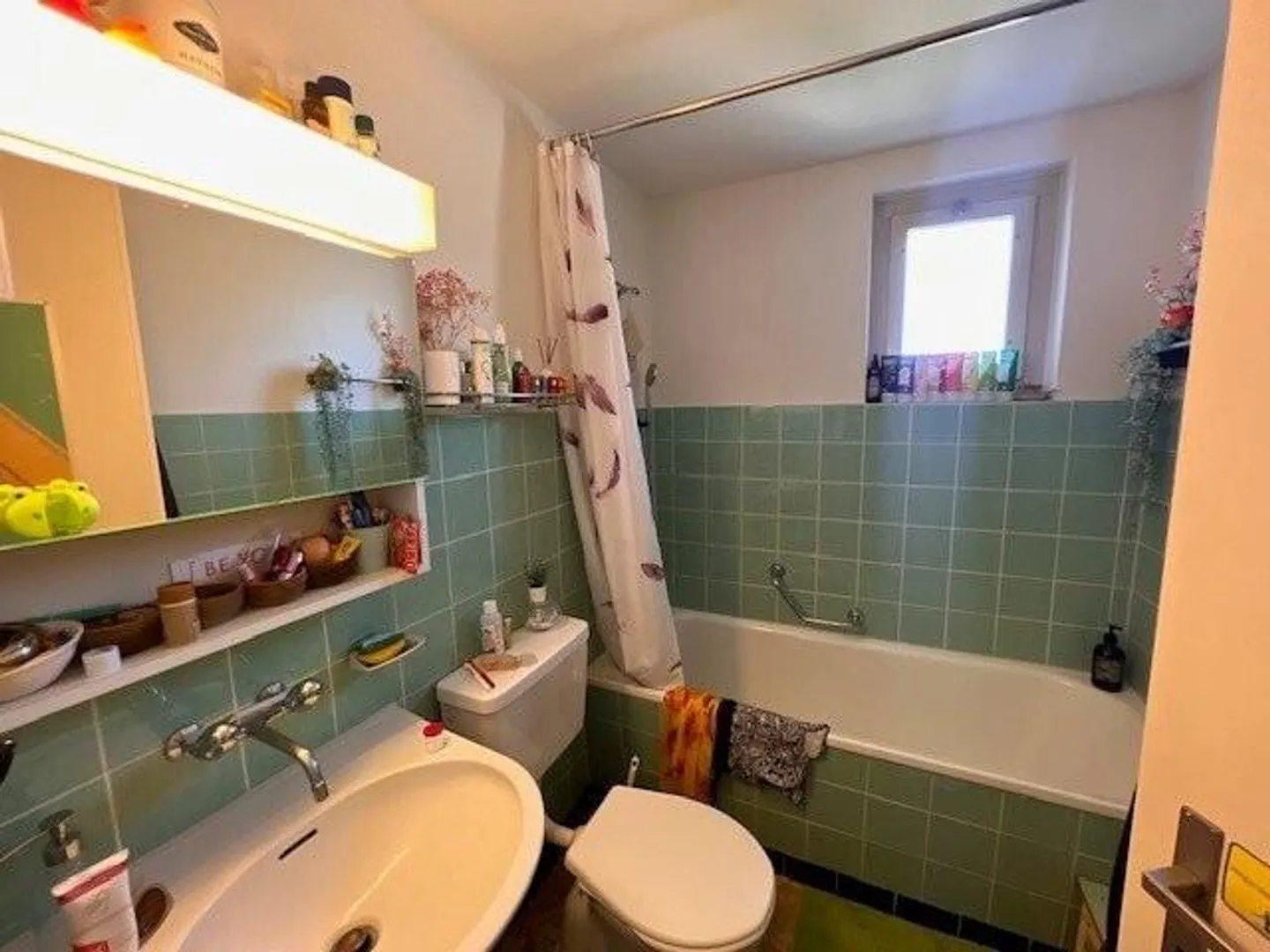 Appartamento attraente con 2 camere da letto in affitto nel ricercato quartiere Lorraine - Foto 4 di 7