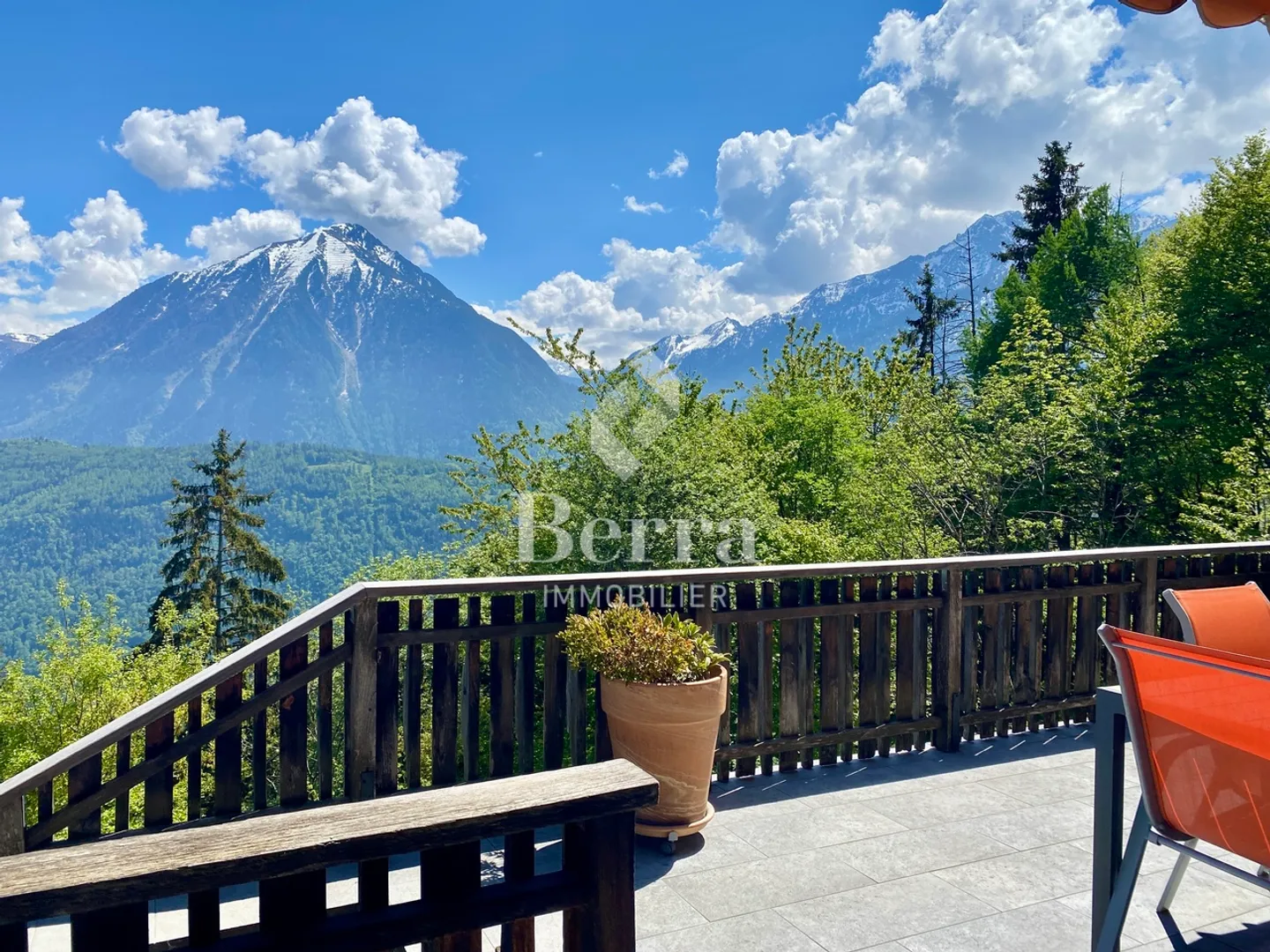 Villa with incomparable view and large plot in Ravoire, near Martigny - Photo 16 of 20