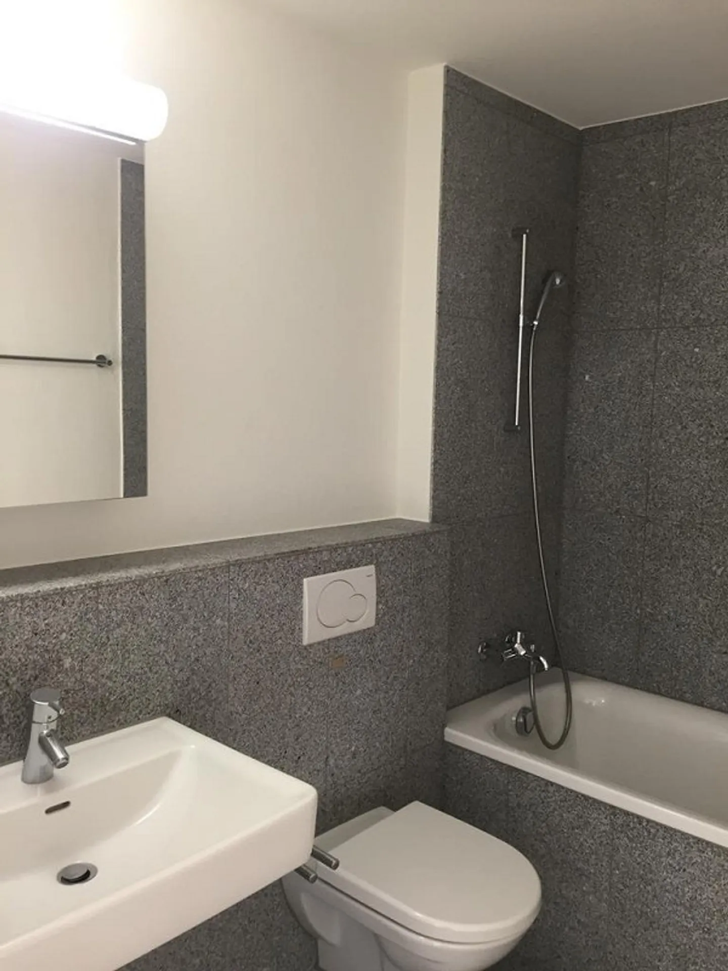 5.5-Zimmer-Maisonettewohnung an zentraler Lage - Photo 8 sur 9