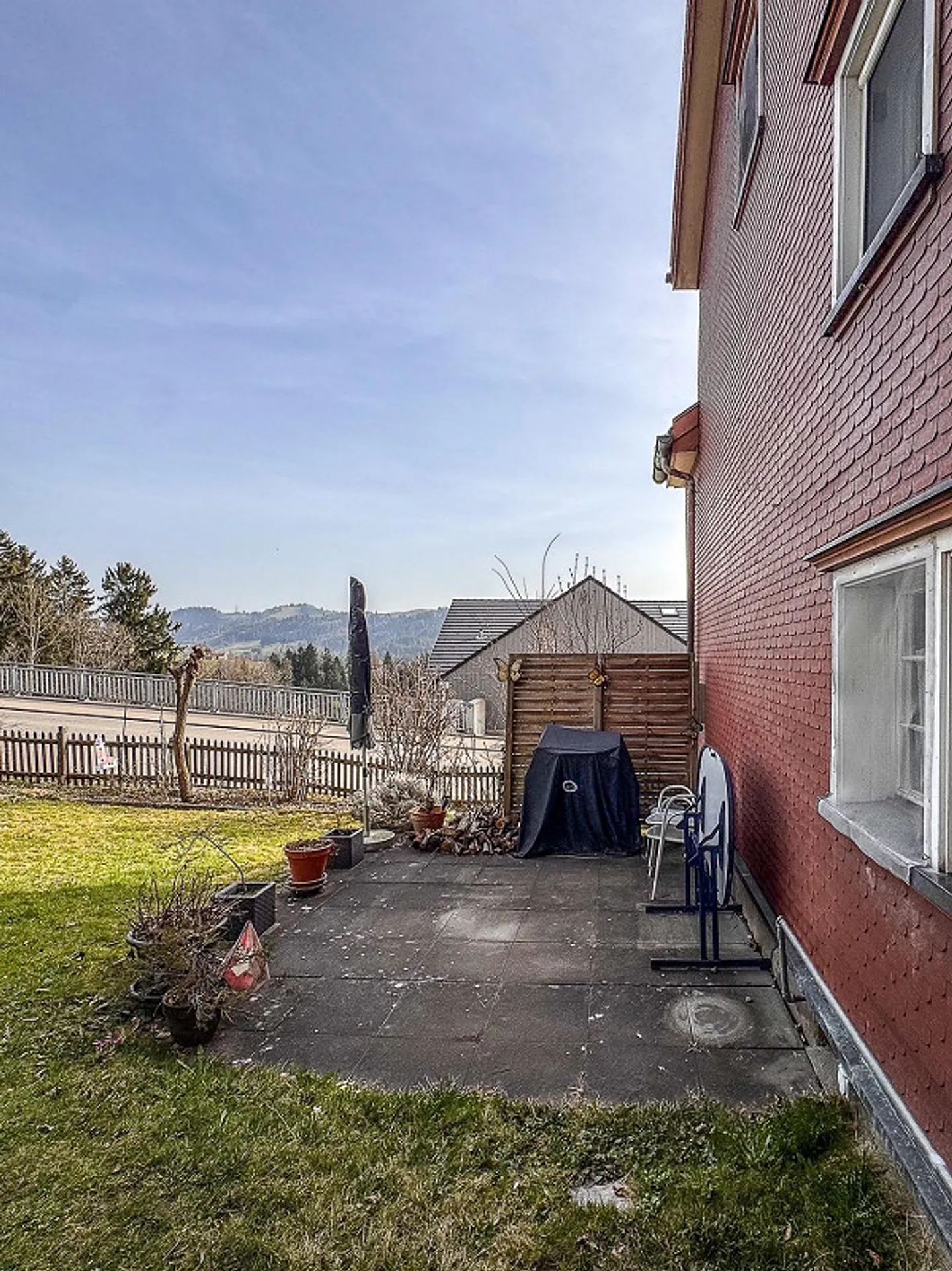 Charmante Wohnung mit Garten - Foto 2 von 16