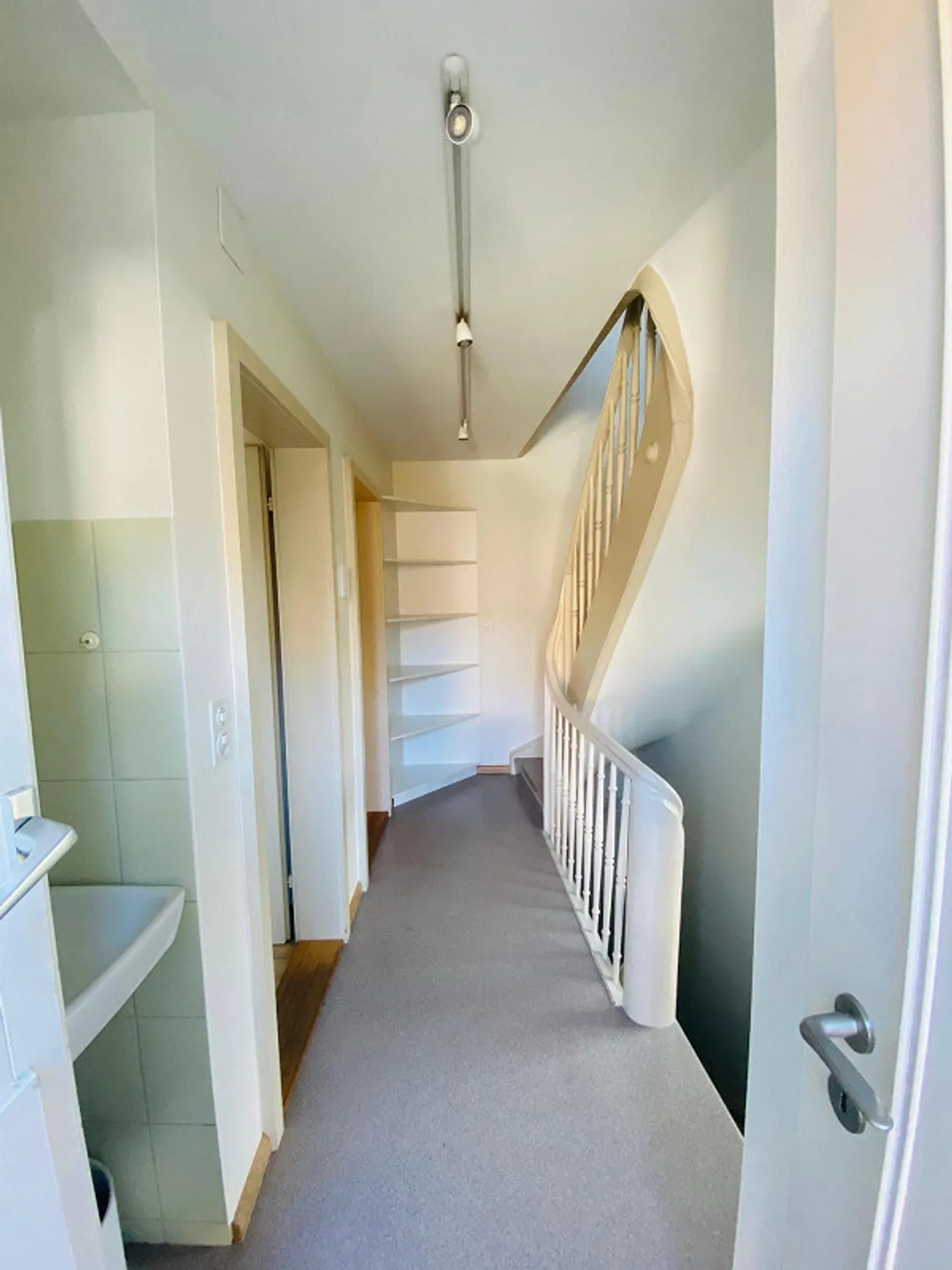 Appartamento duplex di 3,5 stanze nel cuore di Basilea - Foto 2 di 15