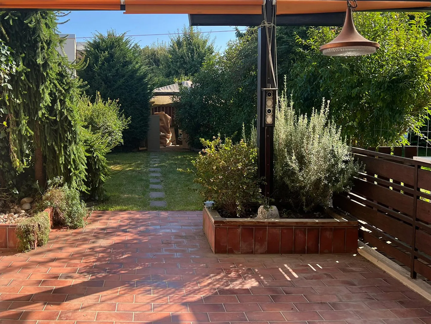 Casa unifamiliare di 4 stanze con laboratorio - Foto 3 di 16