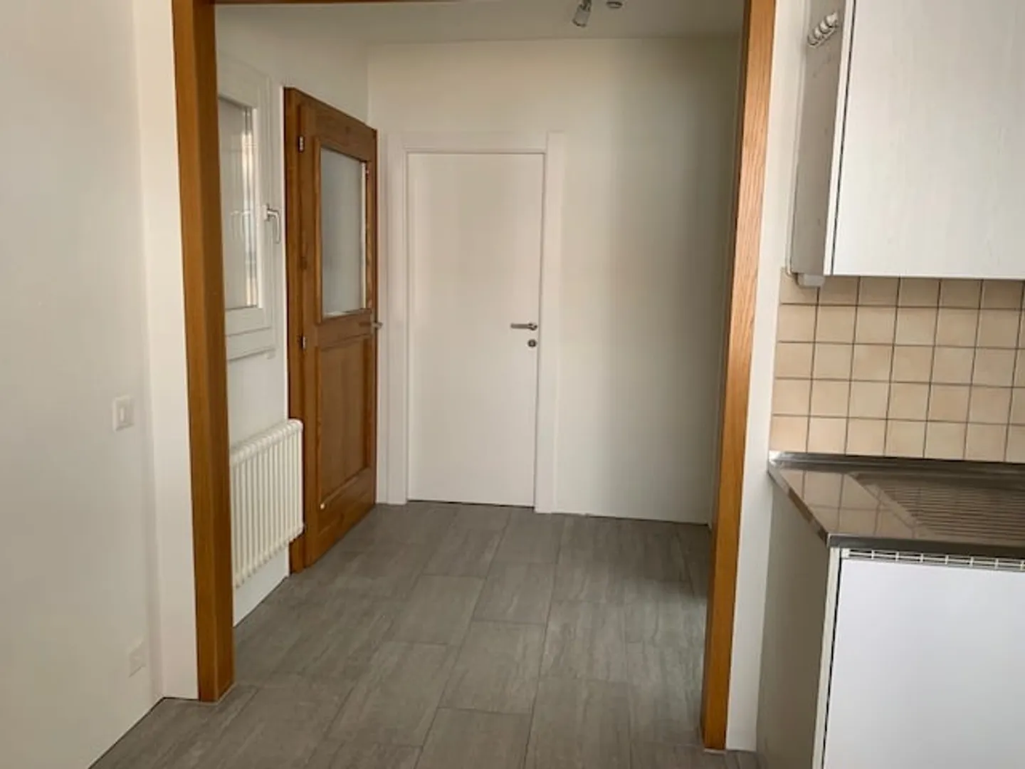 2 Camere Completamente Ristrutturate, a 60 m dal Lago - Foto 5 di 8