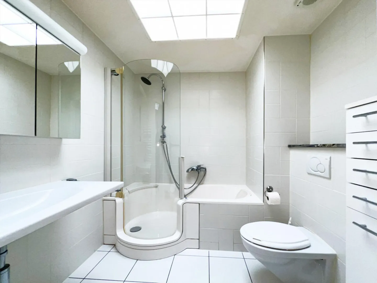 Casa unifamiliare di 4 stanze con laboratorio - Foto 7 di 16