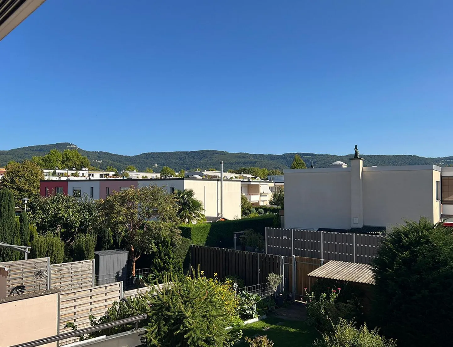 Casa unifamiliare di 4 stanze con laboratorio - Foto 10 di 16