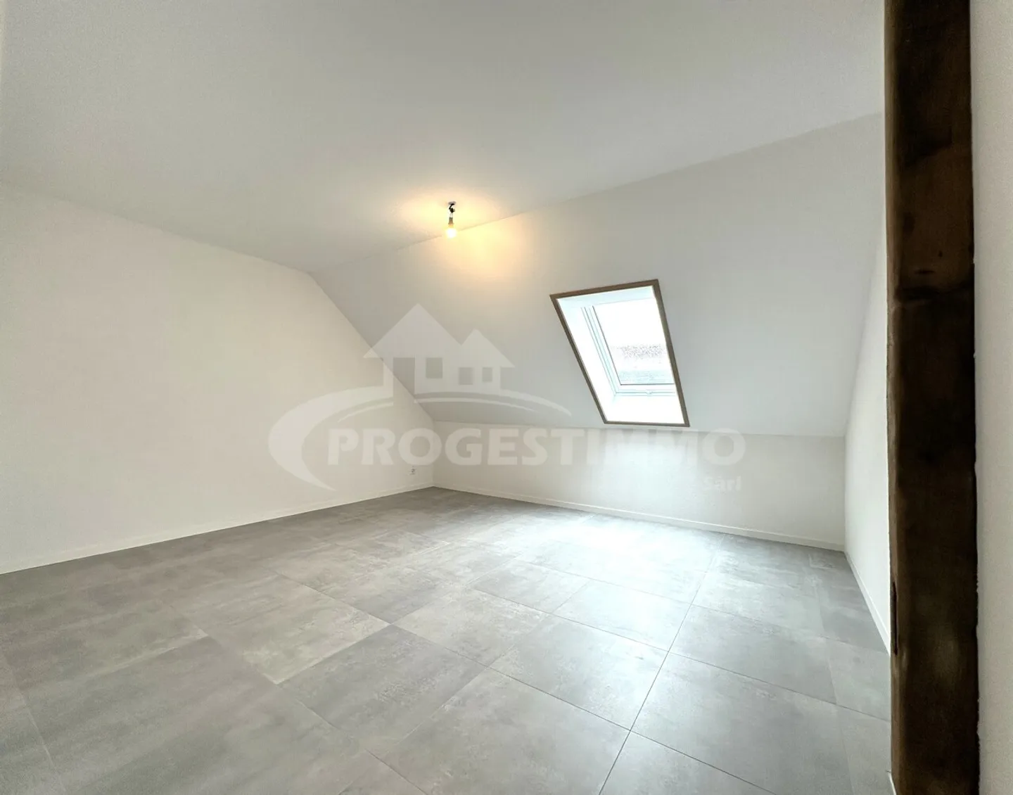 APPARTAMENTO NUOVO DI 72m2 CON SOFFITTO RICAVABILE DI 60m2 - Foto 11 di 13