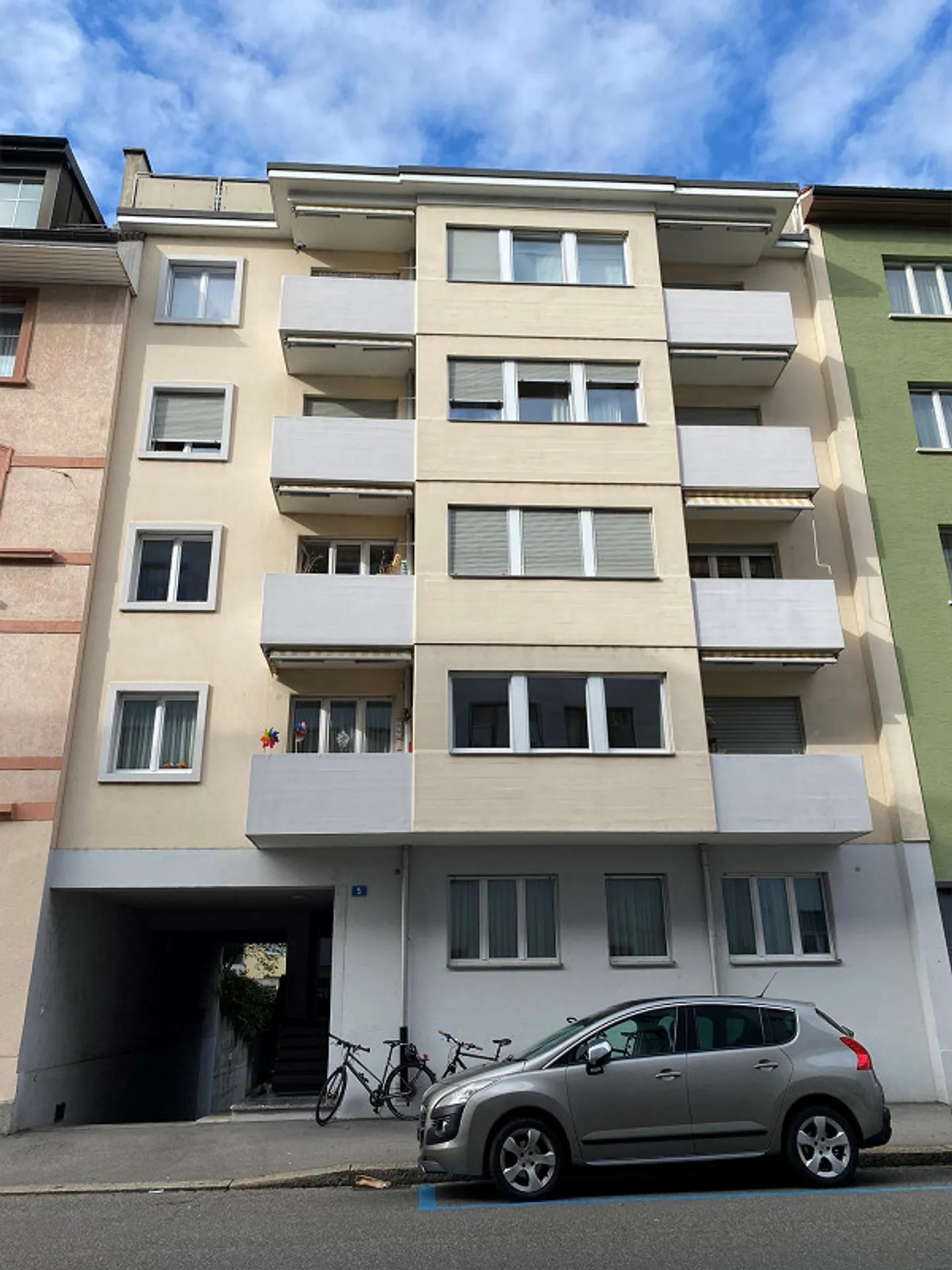 Im Herzen des Gundeli Quartiers am Tellplatz - Foto 1 von 7