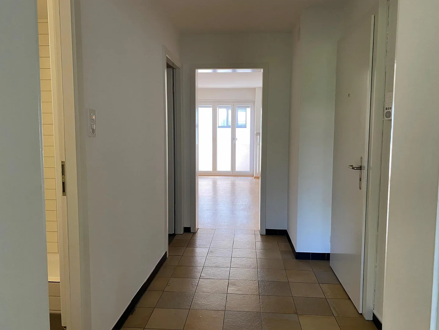 Im Herzen des Gundeli Quartiers am Tellplatz - Foto 2 von 7