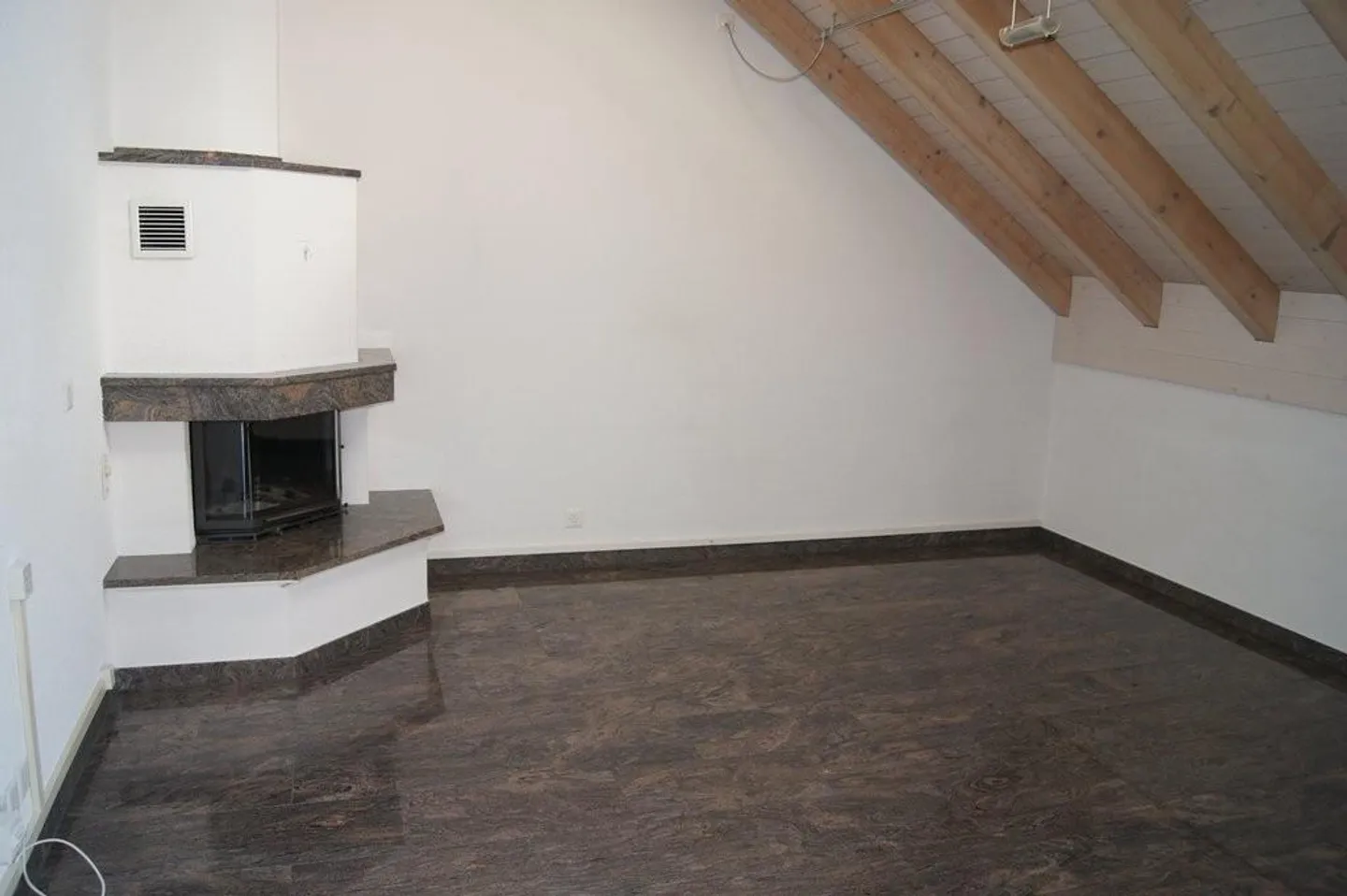 Geräumige Wohnung mit Galerie - Foto 11 von 12