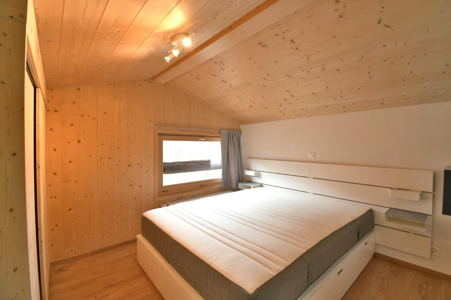 Chalet 2.5 rooms - Photo 7 of 9